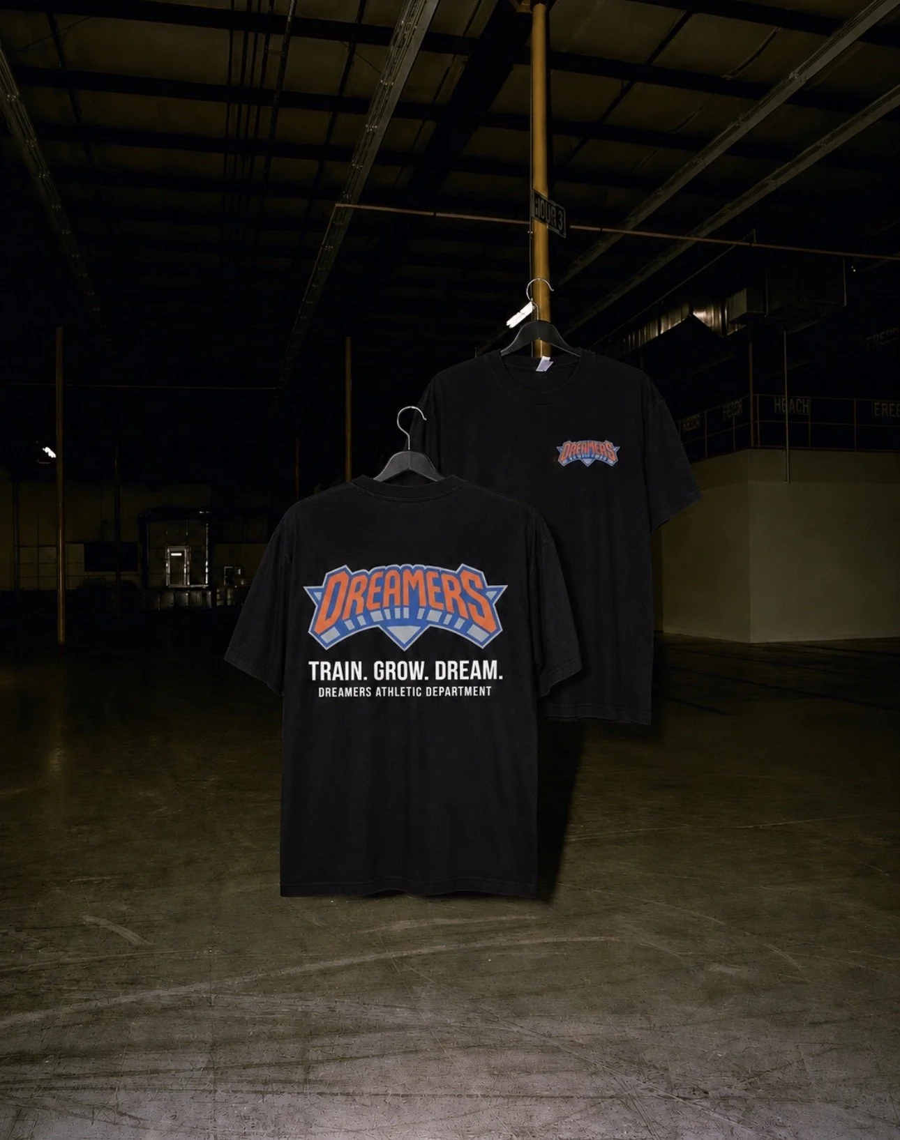 DREAMERS NEW YORK OVERSIZED VINTAGE T-SHIRT