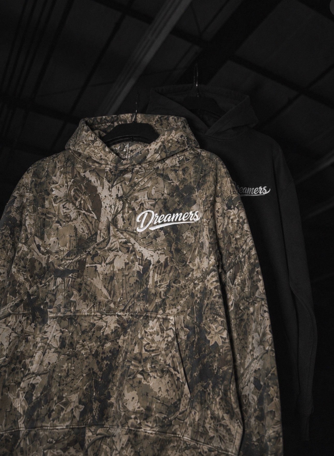 DREAMERS OVERSIZED VINTAGE HOODIE