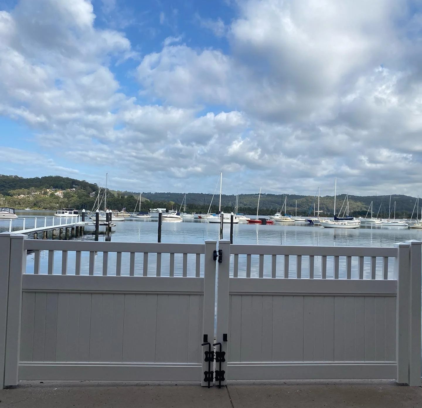 Welcome 2024 🙌🏽
Atomic PVC Fencing can help keep the family in or the boats out! (Style - privacy picket top)
#atomicpvcfencing #coastalhamptons #hamptonsstyle #centralcoast #centralcoastpvc #pvcfence #centralcoastfence #centralcoastnsw #pvcfencing
