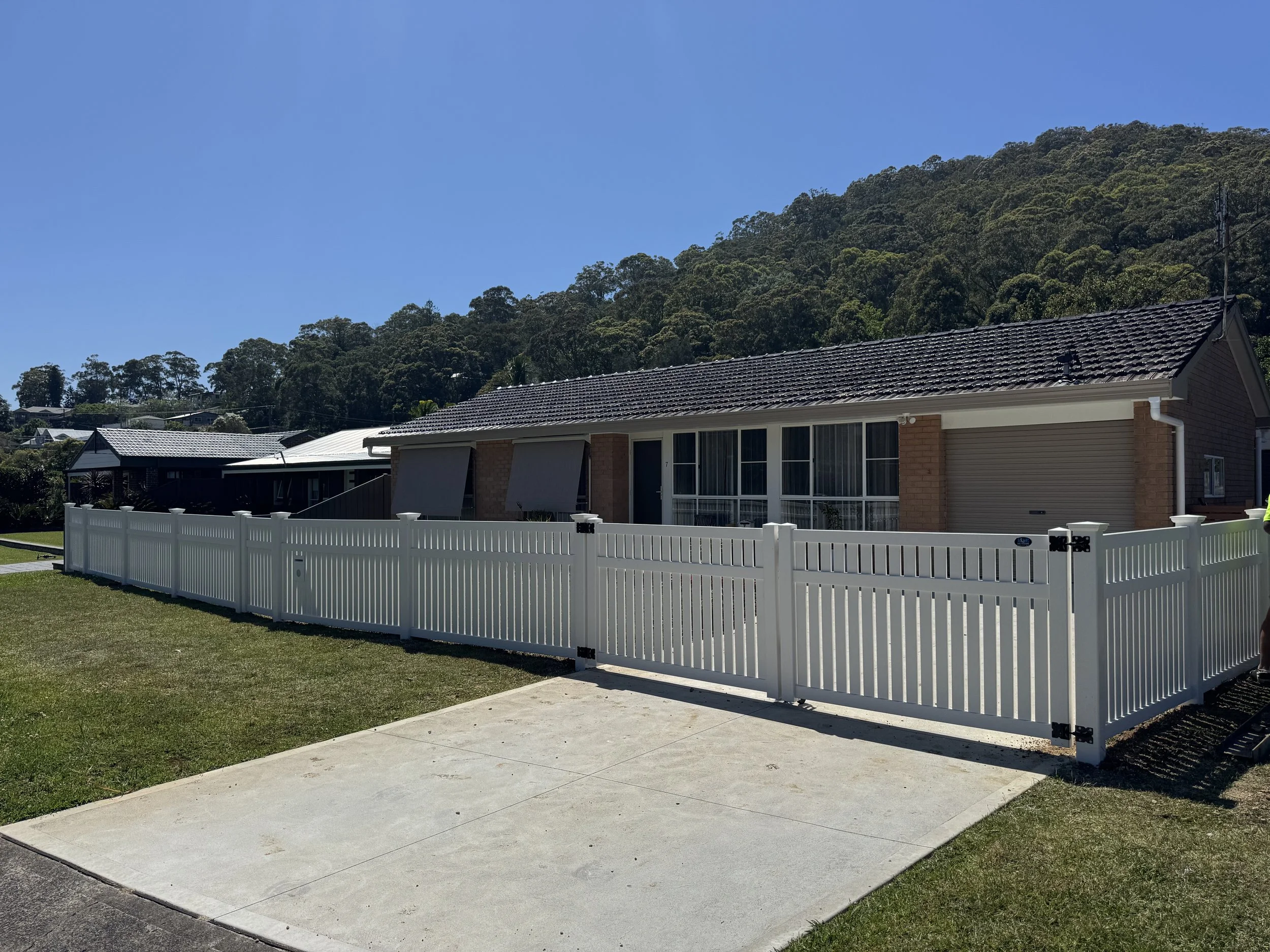 PVC semi privacy