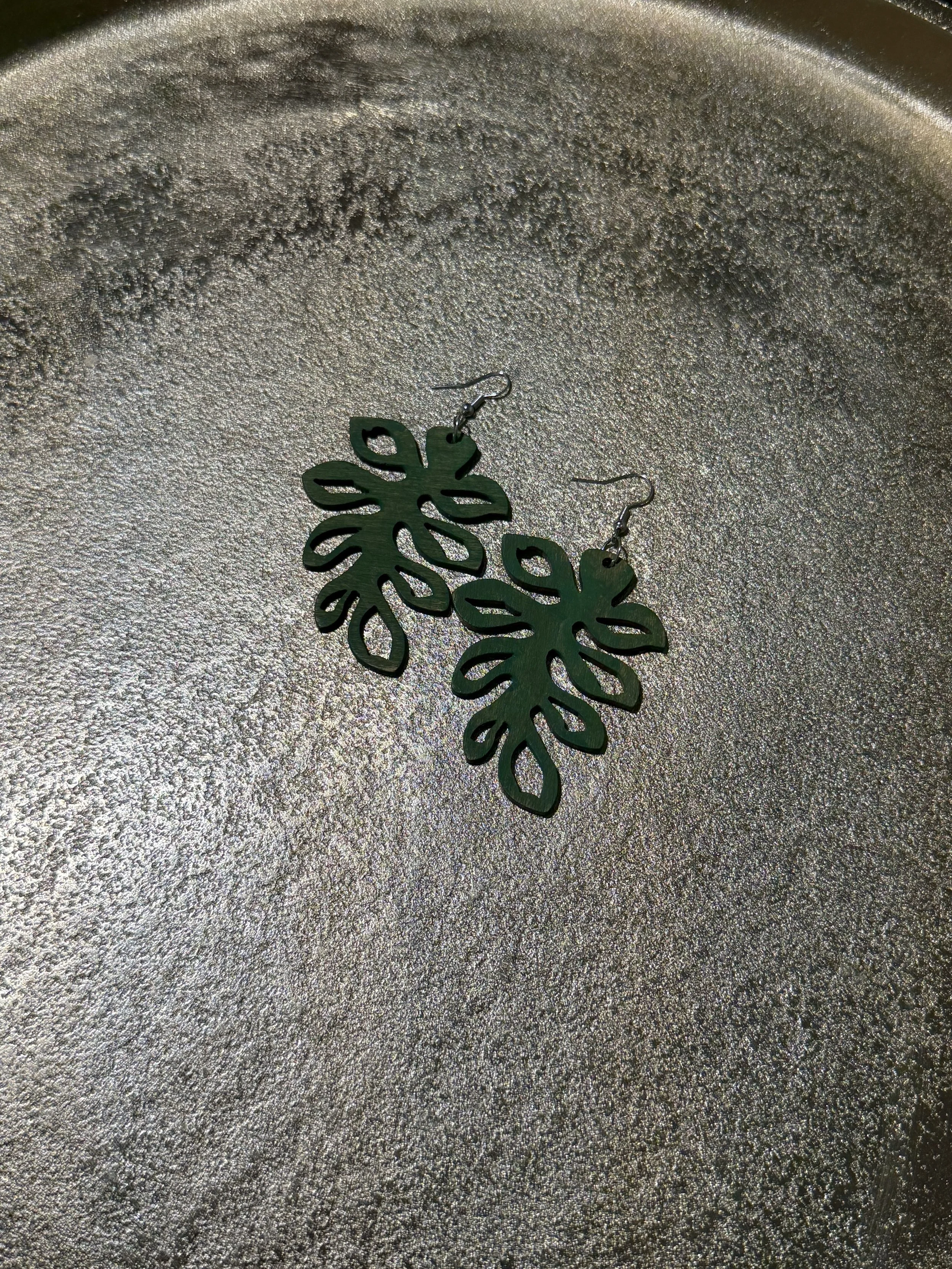 Monstera Leaf Earrings