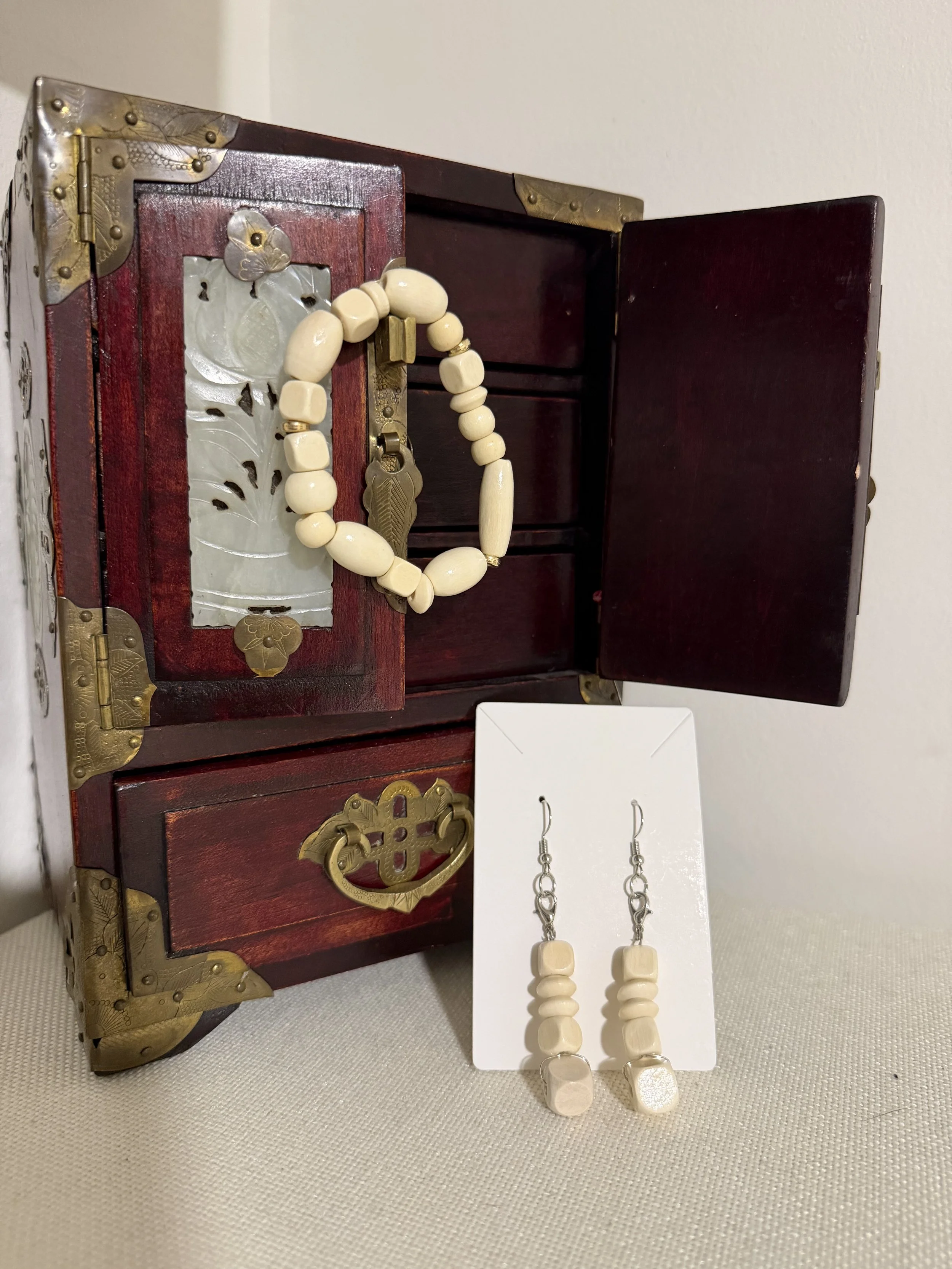 "Mellow" Bracelet & Earring Set (COMING SOON)