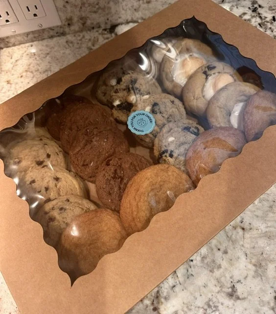 Full Cookie Box