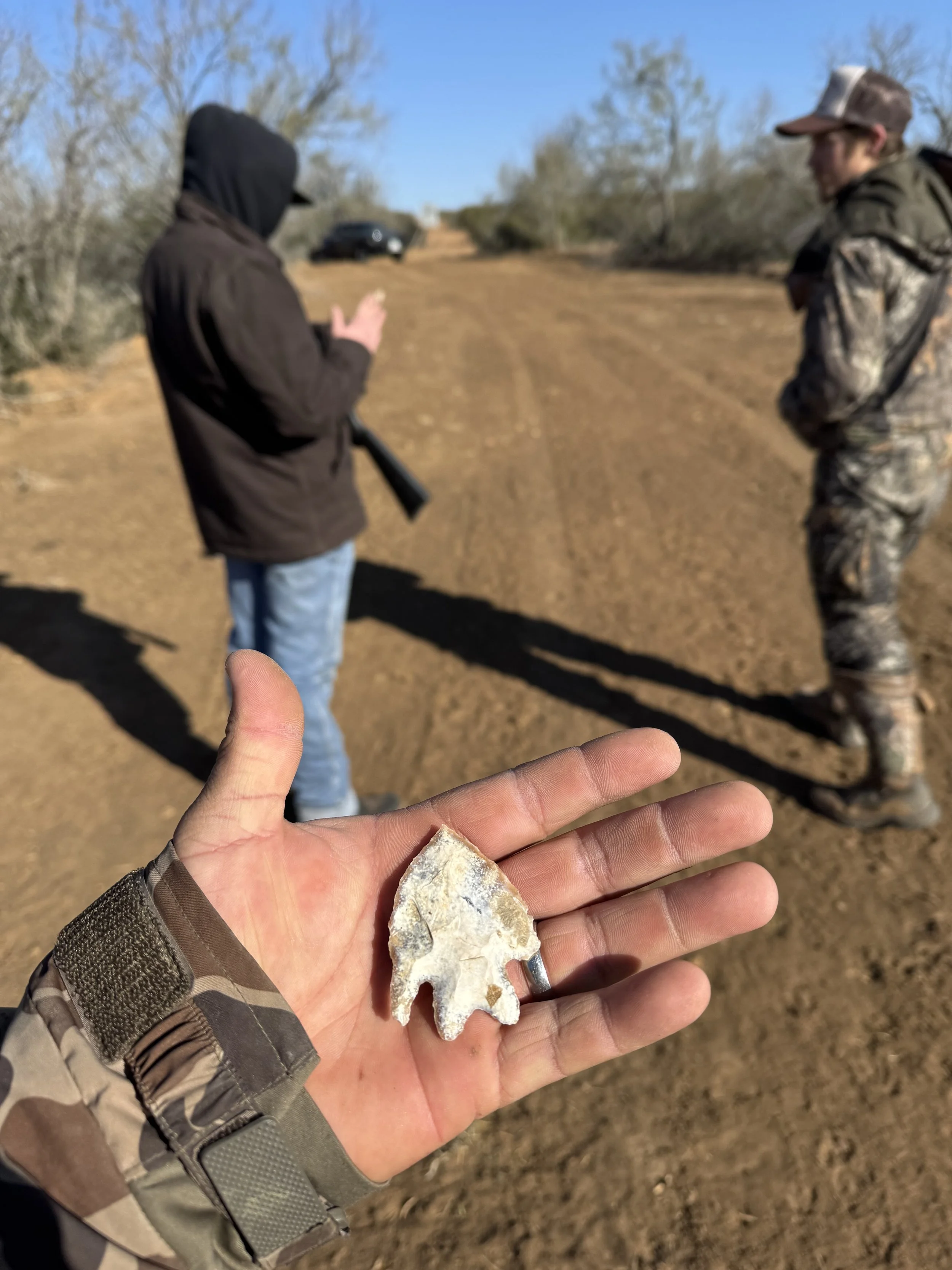 Arrowhead hunting in south Texas