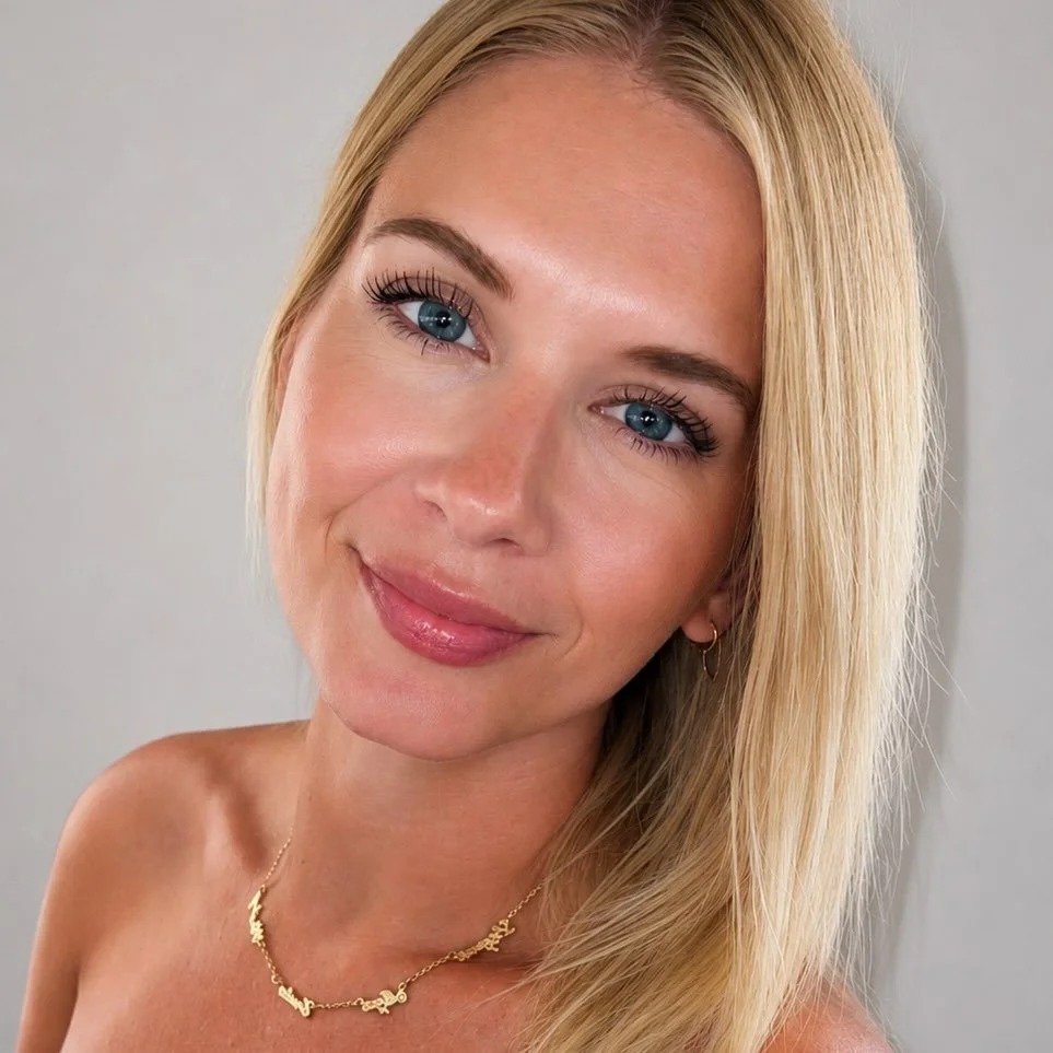 Bridal and group spray tanning by Rachel Sibson