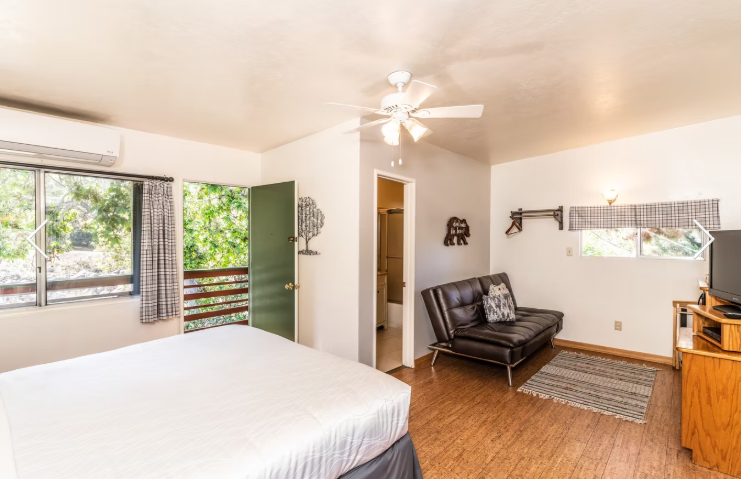Lodge Room 2 (single)