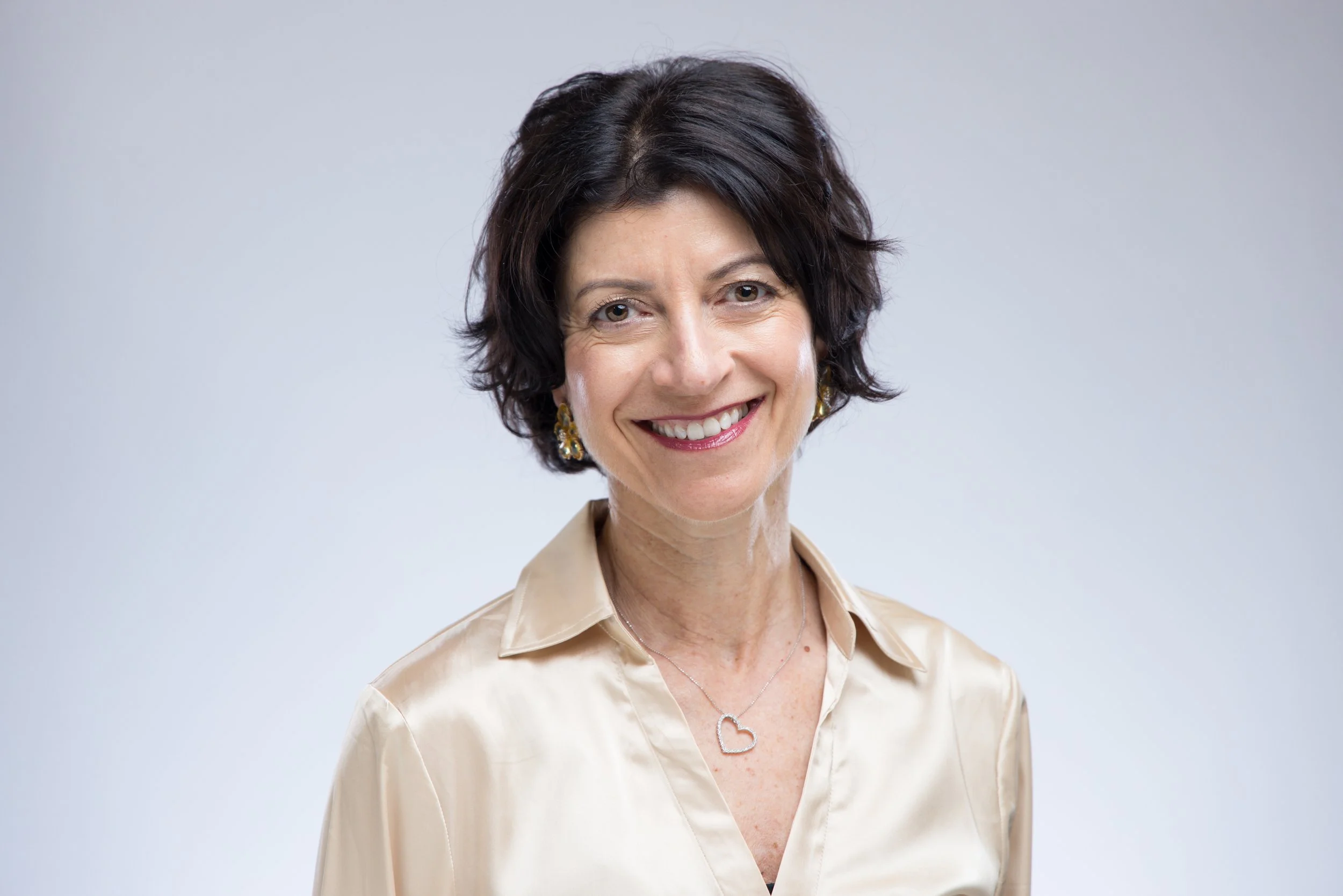 Ali Kamen, health and life coach and yoga instructor