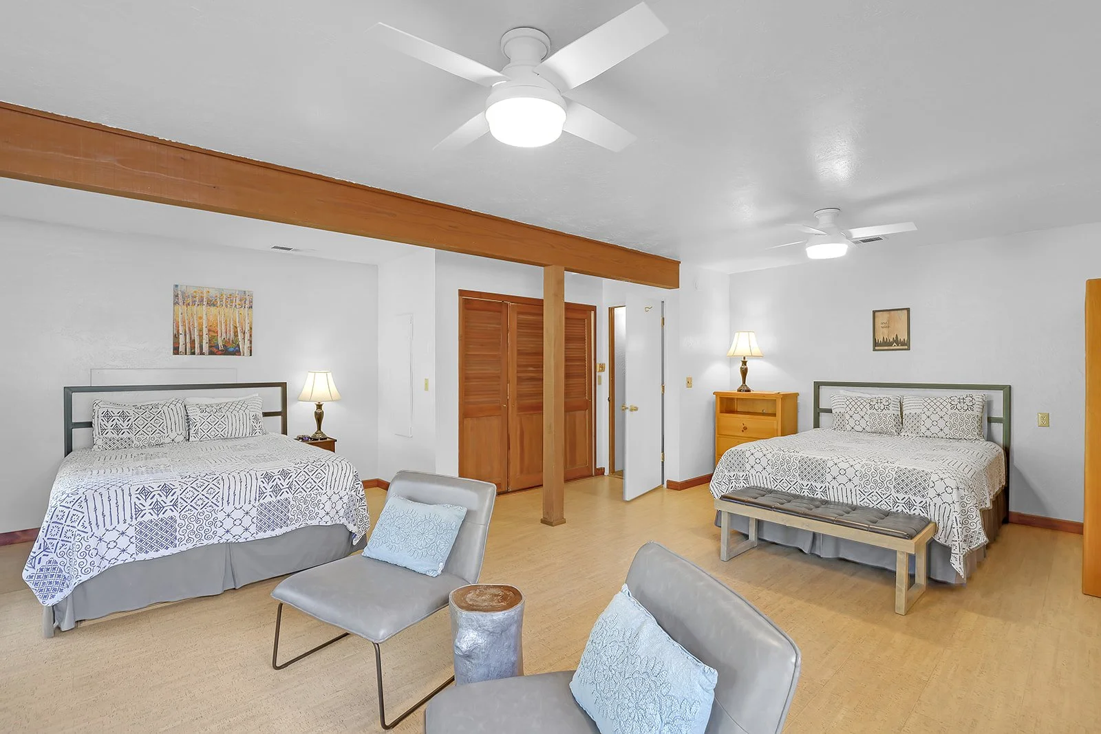 Two Queen Bedroom (double)