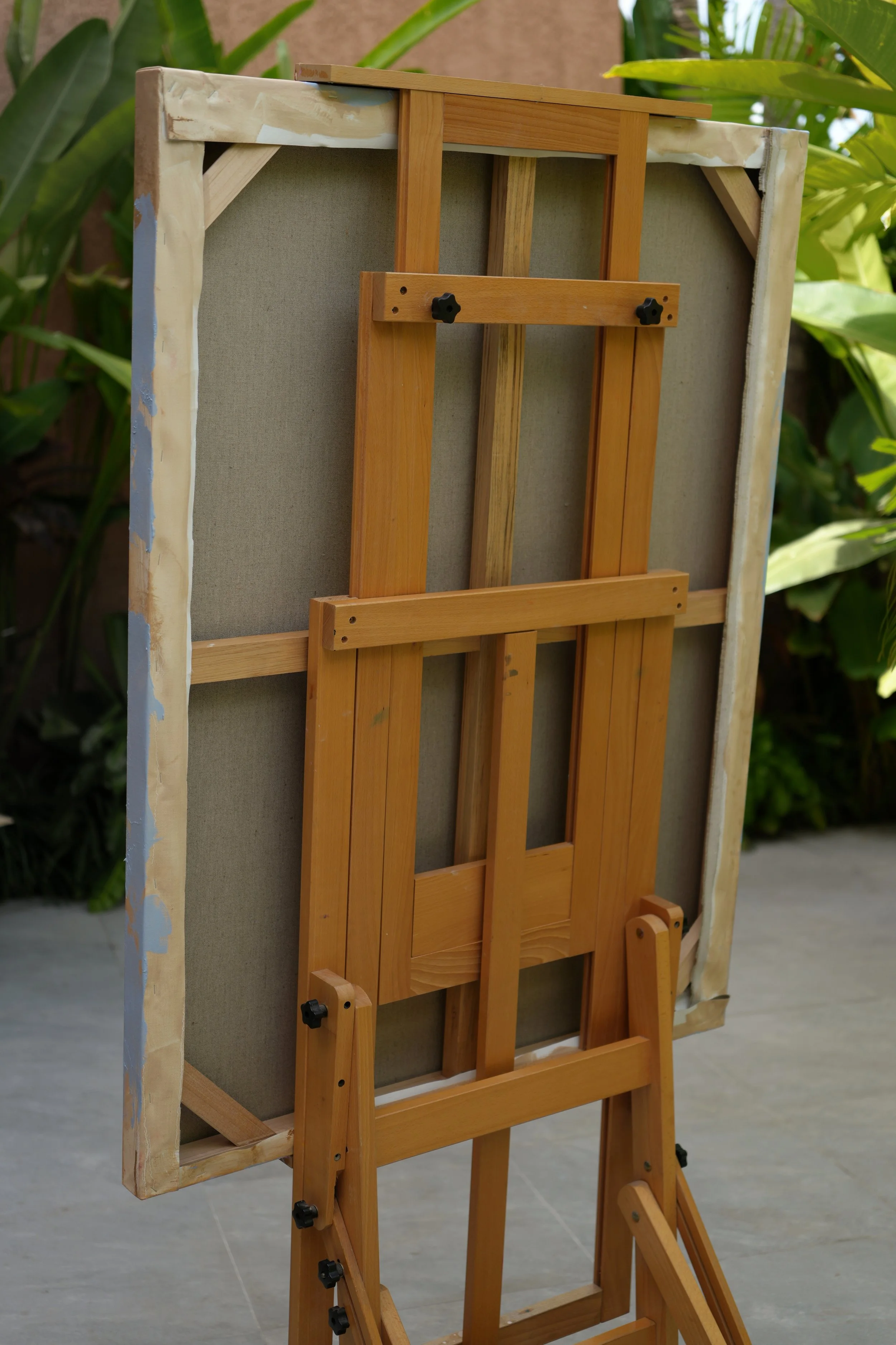 Back of the stretched linen canvas with wooden crossbars, 120 x 90 cm, from Given by Marina Ogai