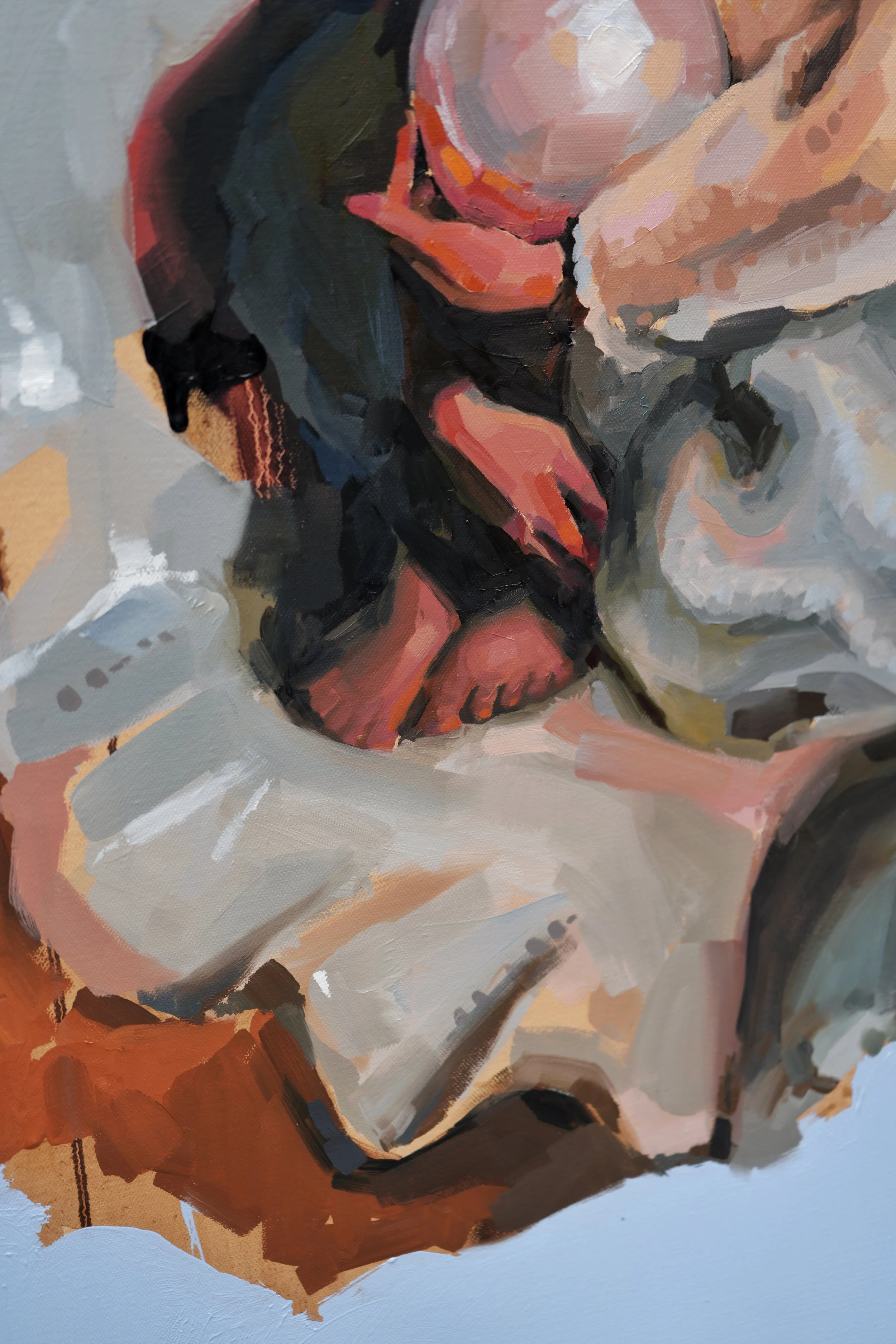 Formation, detail – bare feet among grey and cream folds of the hanbok inside the shell