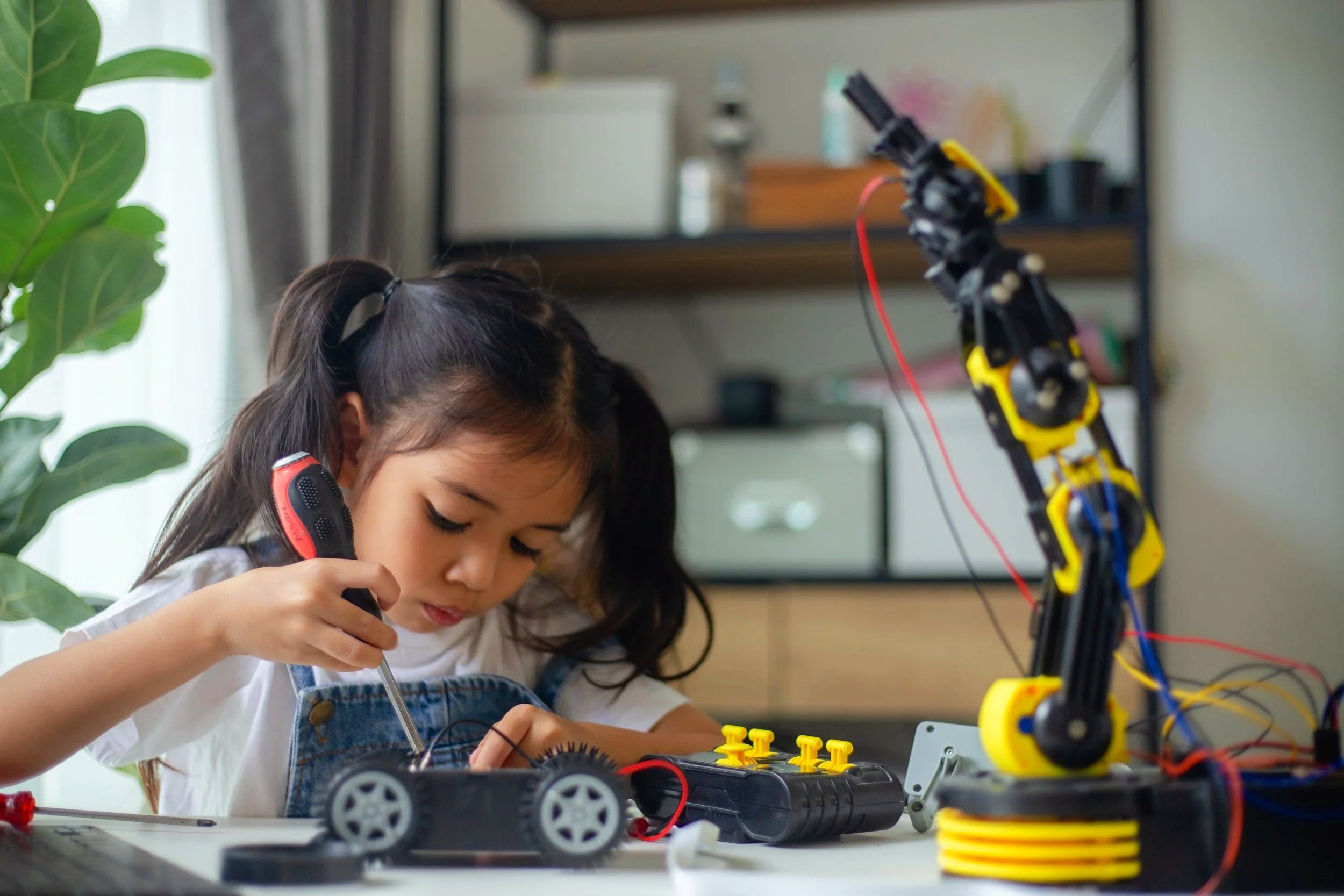 Girl-Building-Robot