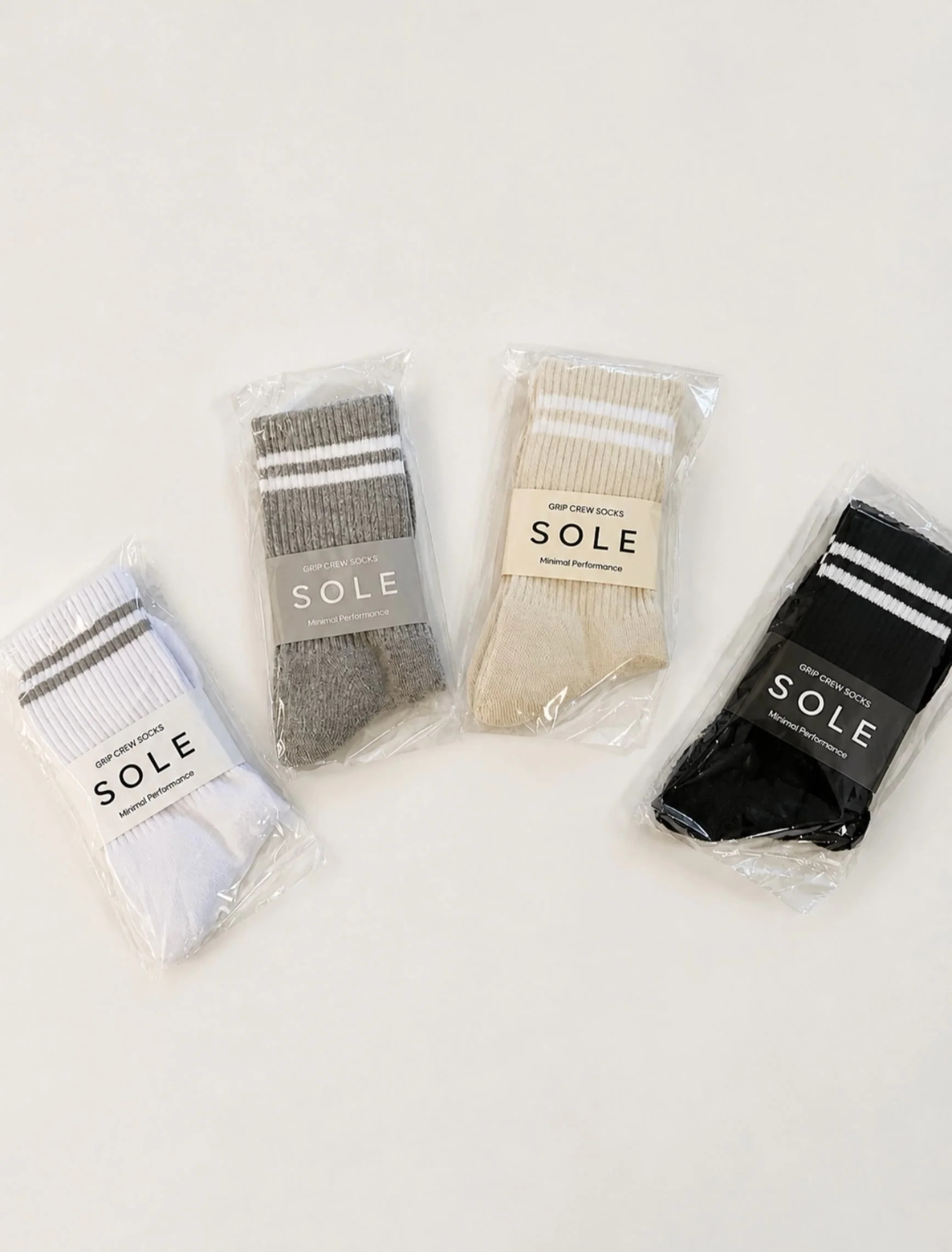 Minimal aesthetic grips for your everyday style.
