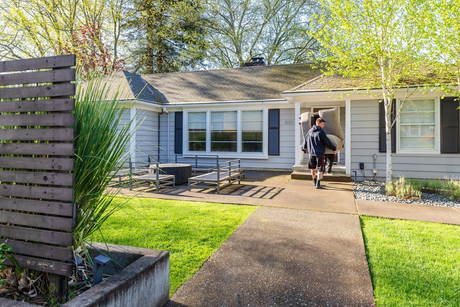 Smooth Transitions: Expert Residential Moving for Homes and Apartments