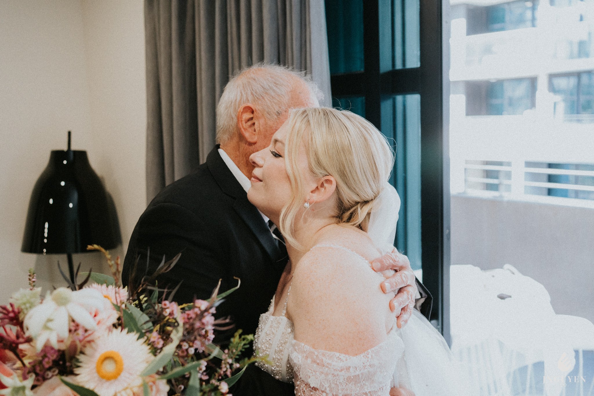 11-lisa-dan-gold-creek-canberra-wedding.jpg
