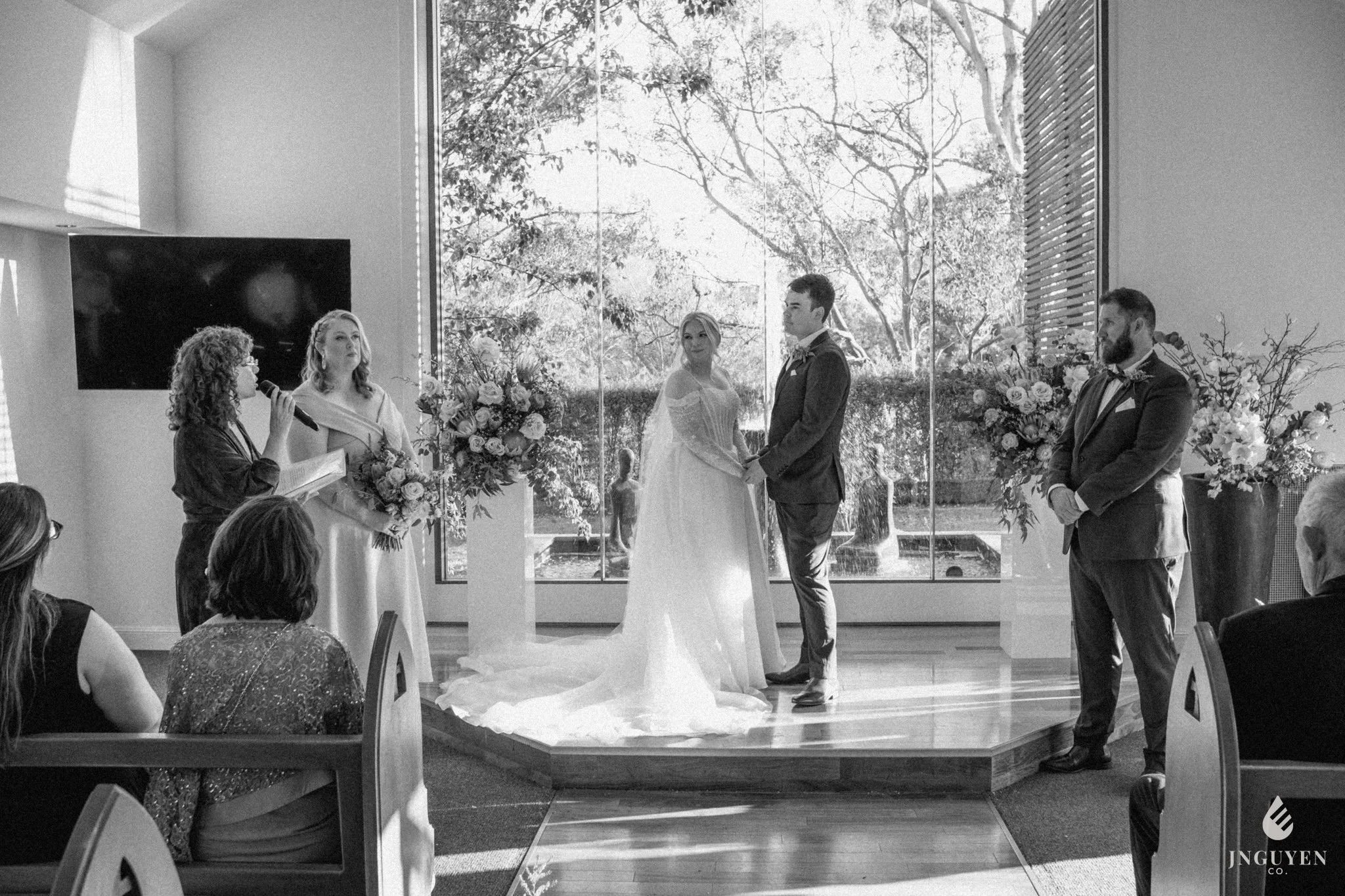 14-lisa-dan-gold-creek-canberra-wedding.jpg