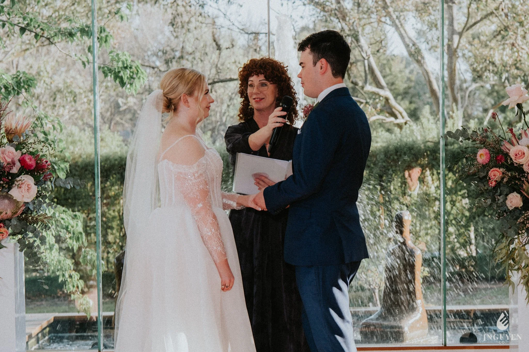15-lisa-dan-gold-creek-canberra-wedding.jpg