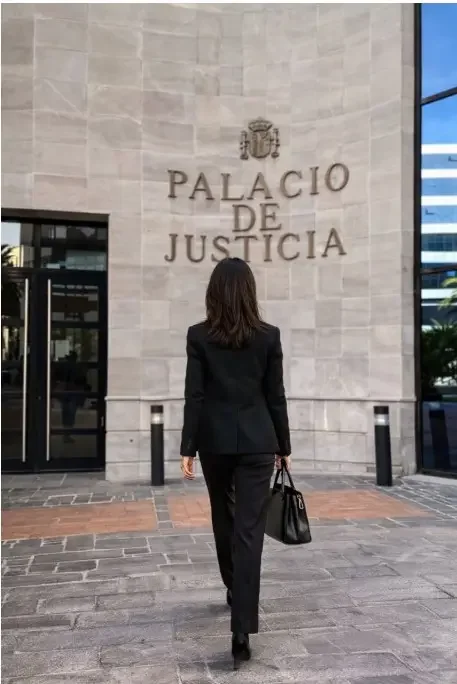 procuradora canarias