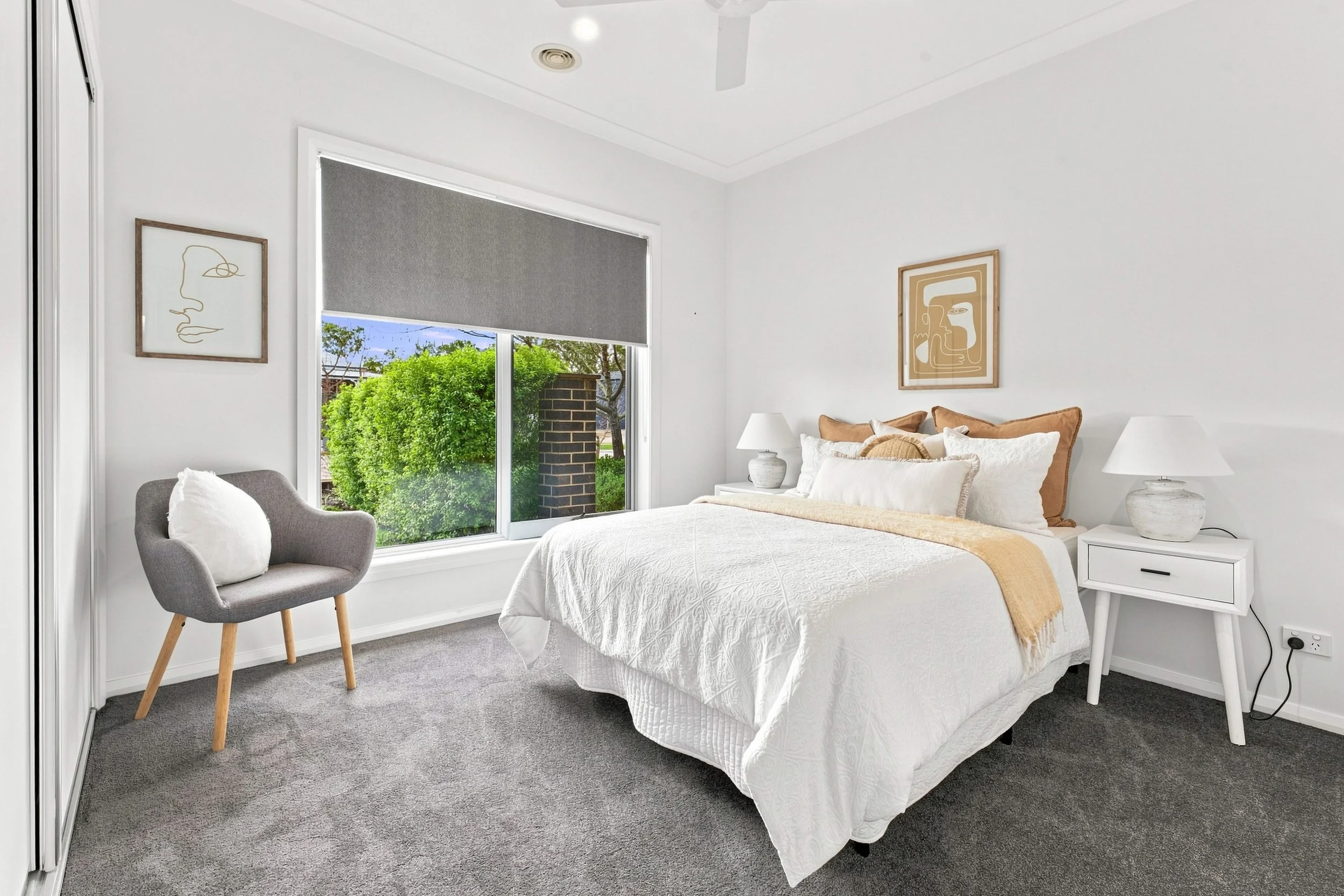 Bedroom WE.jpg