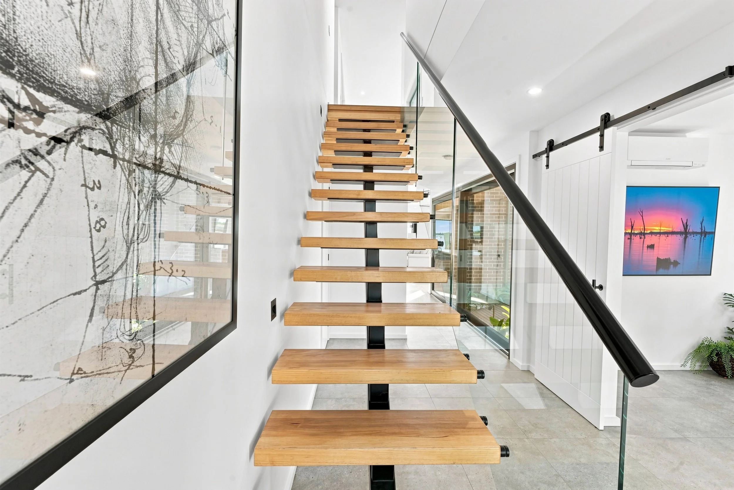 Stairs WE.jpg