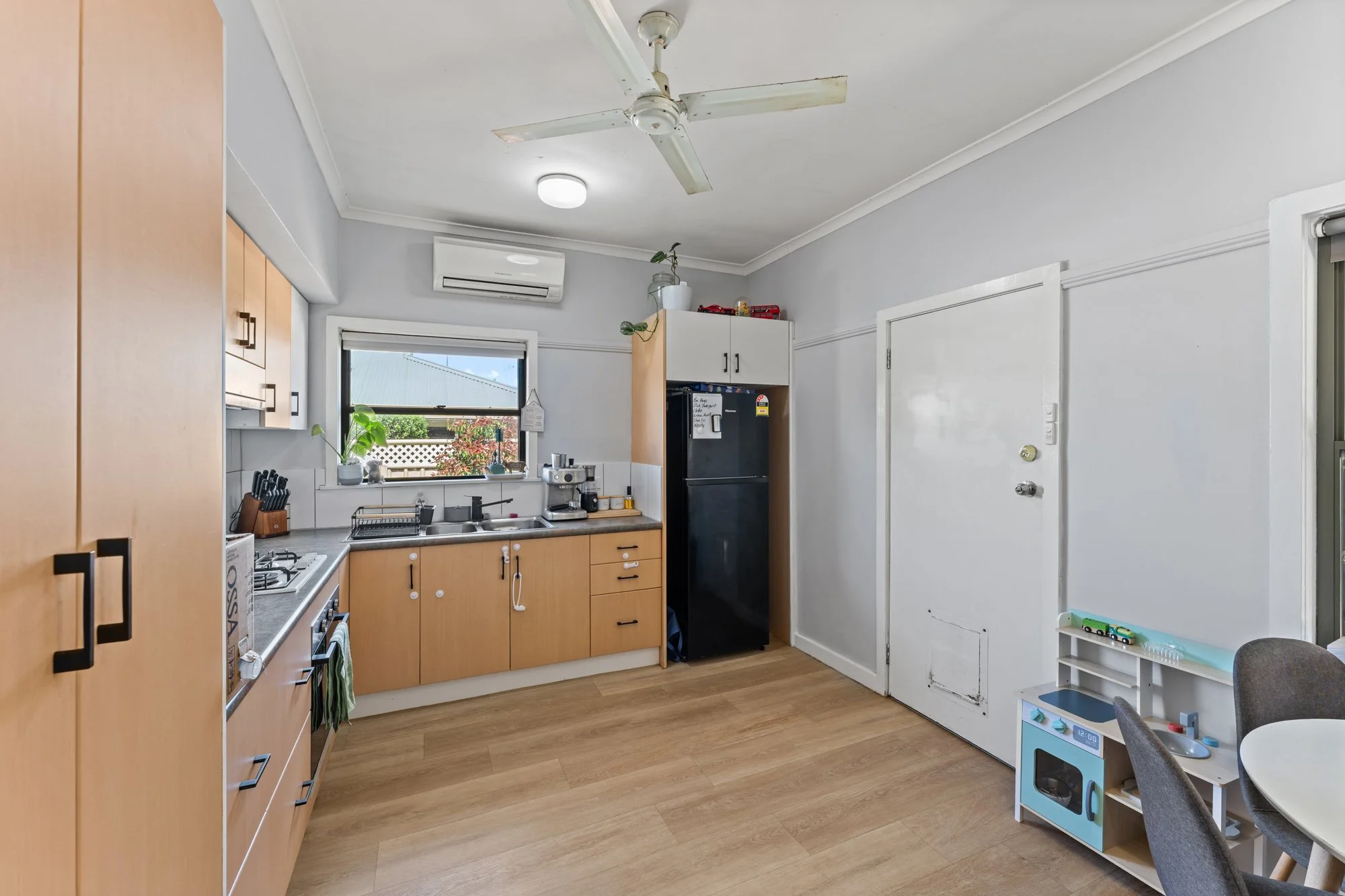 Thomson Kitchen.jpg