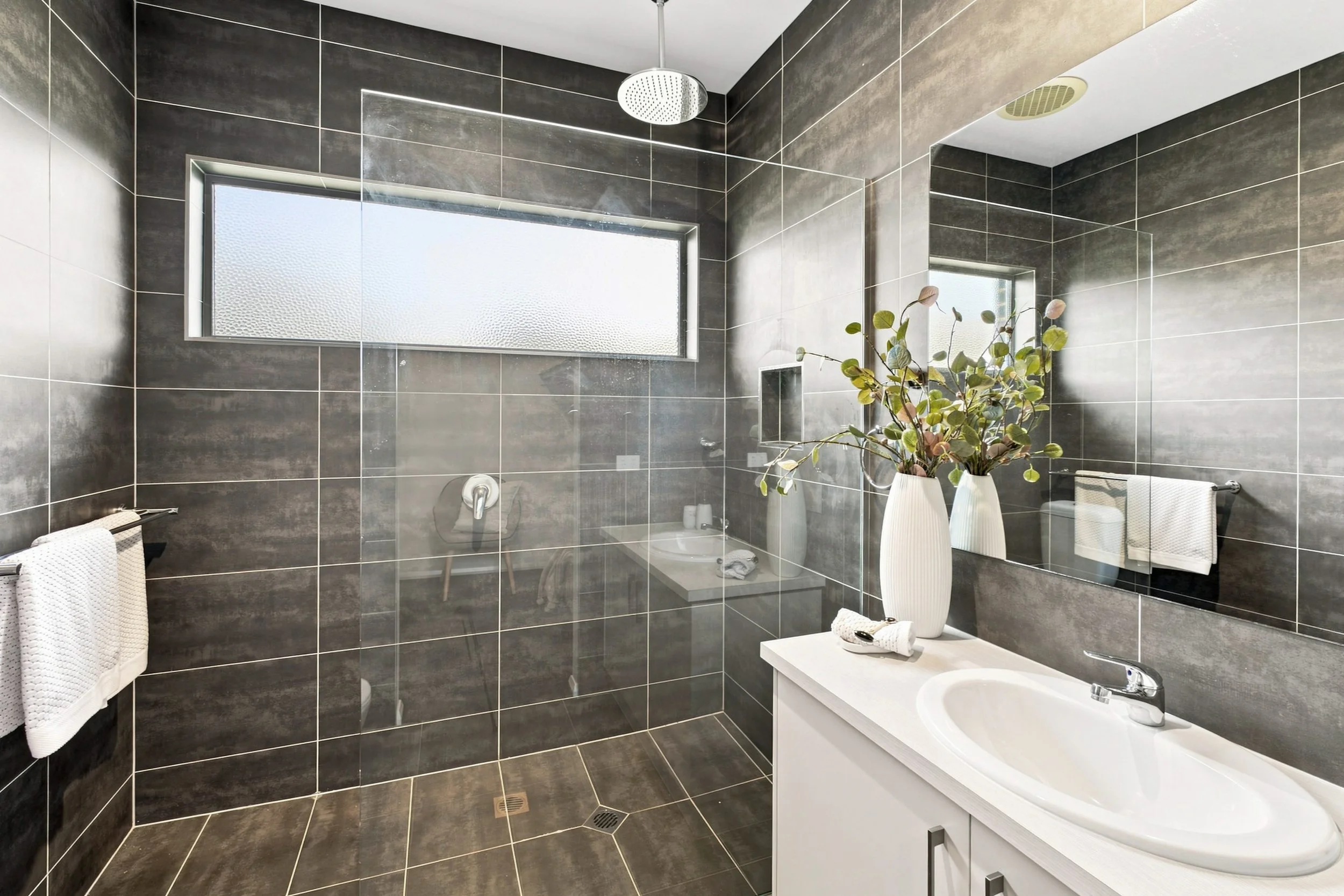 Ensuite WE.jpg