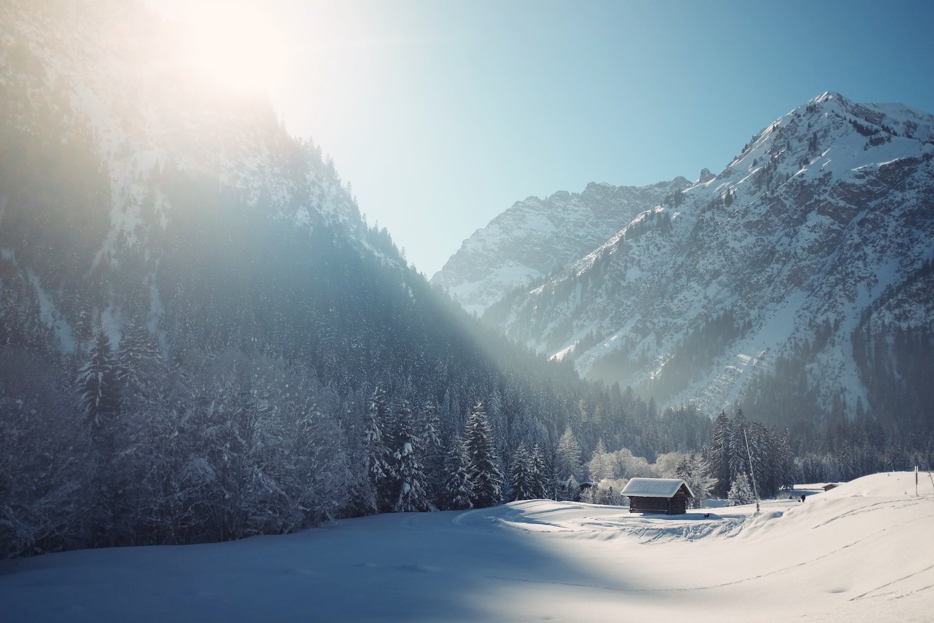 Essential Heating System Maintenance for Winter