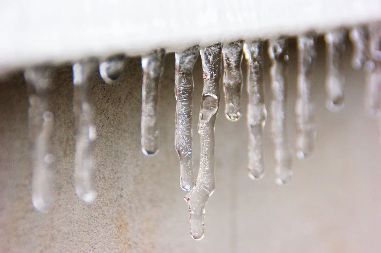 What Causes an Air Conditioner to Freeze Up?