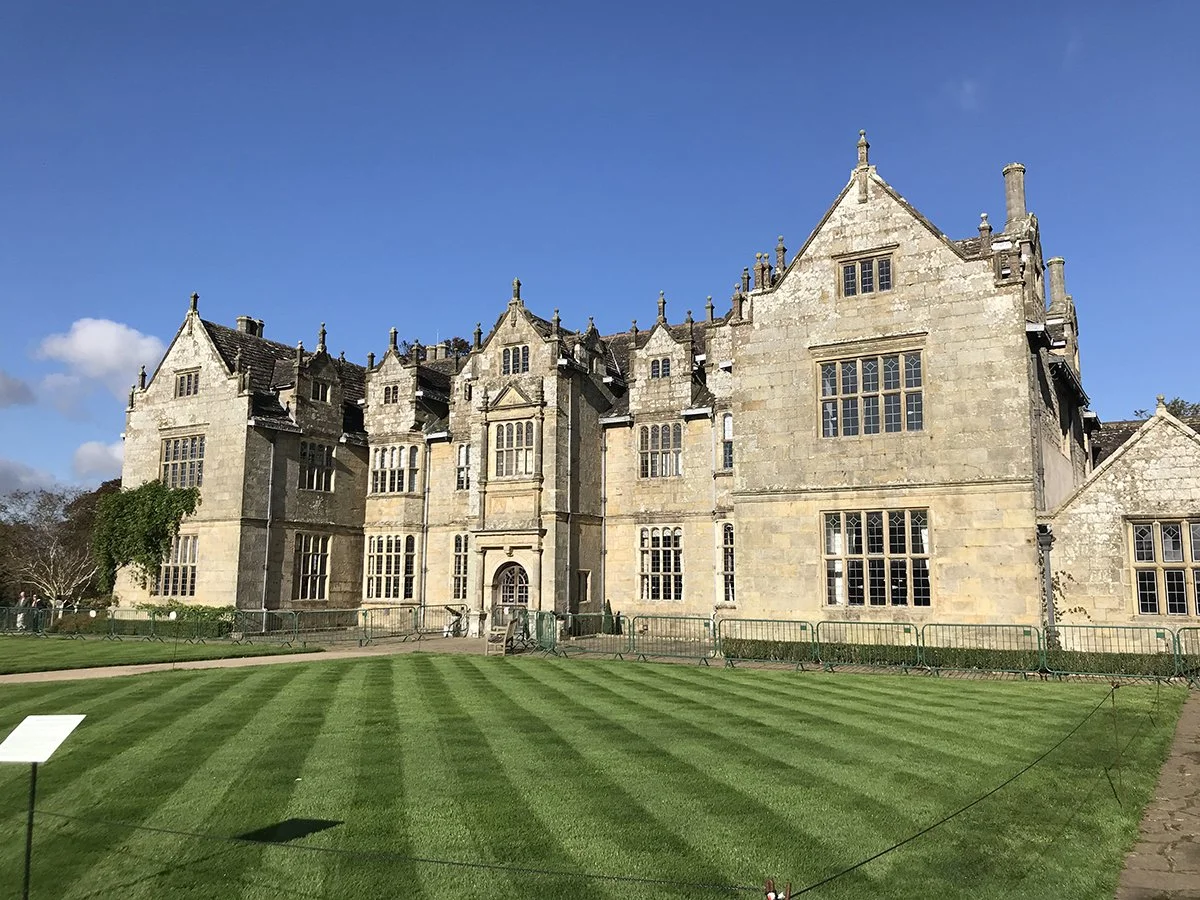 The mansion.jpg