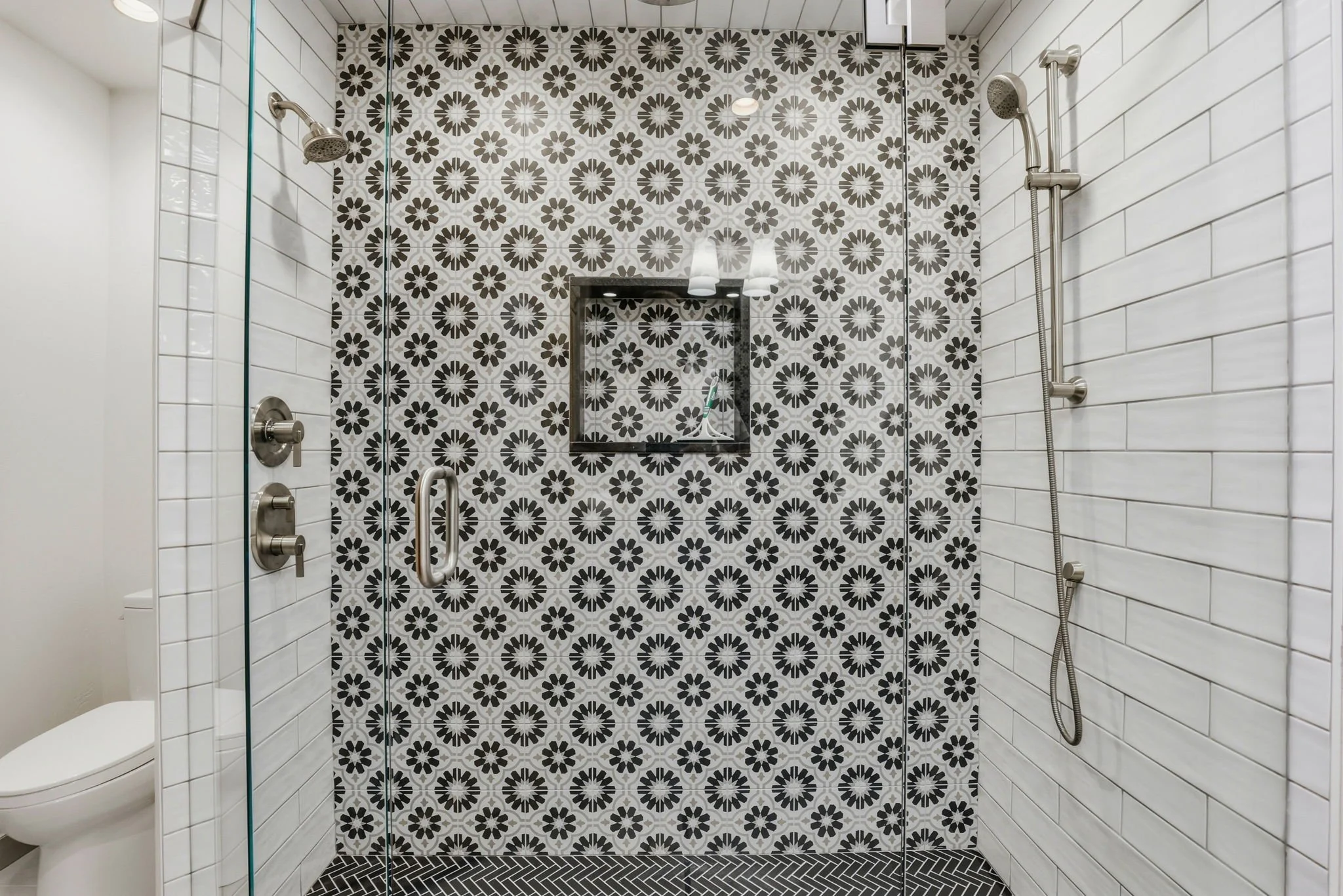 136-BasementShower.jpg