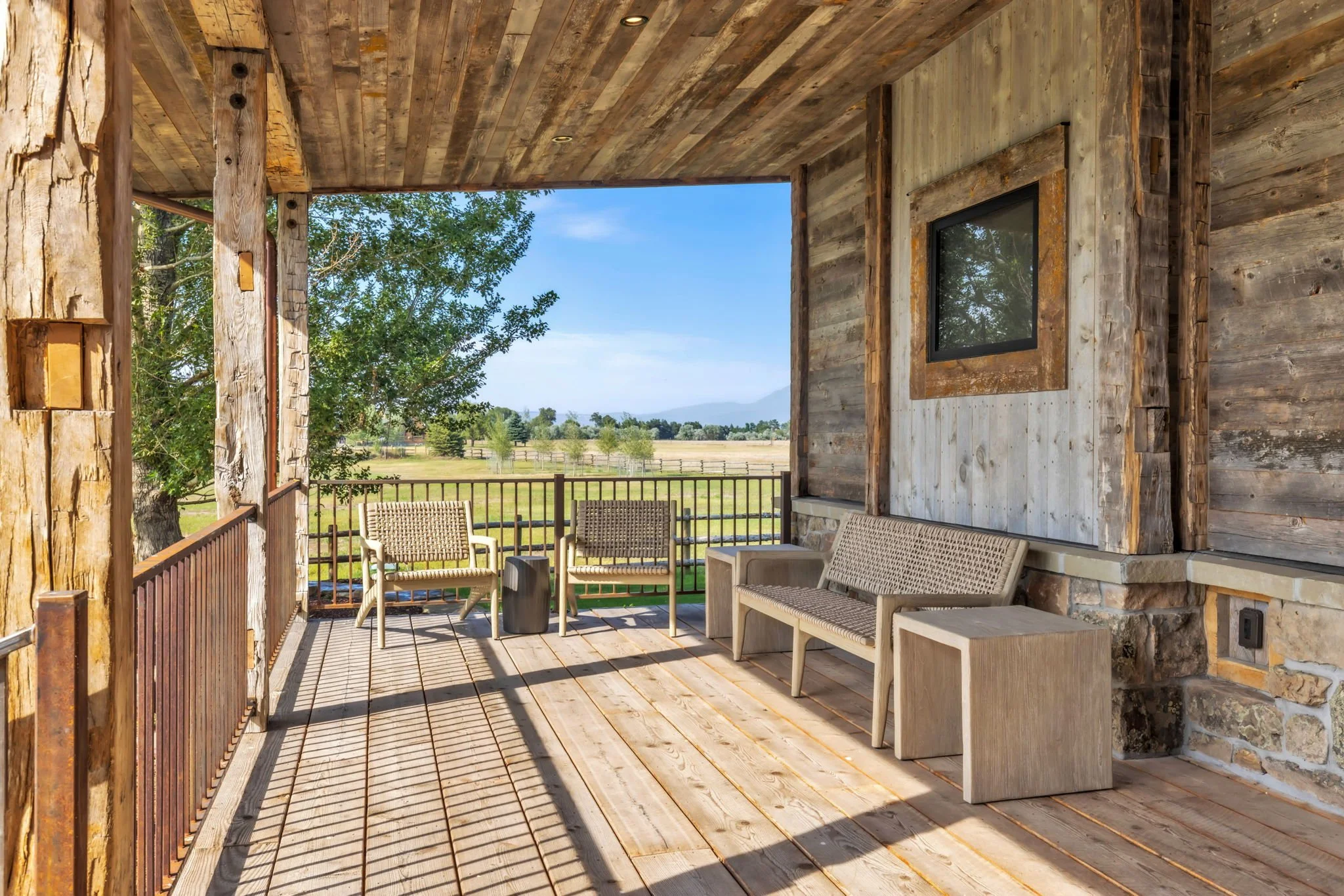 FrontDeck-1.jpg