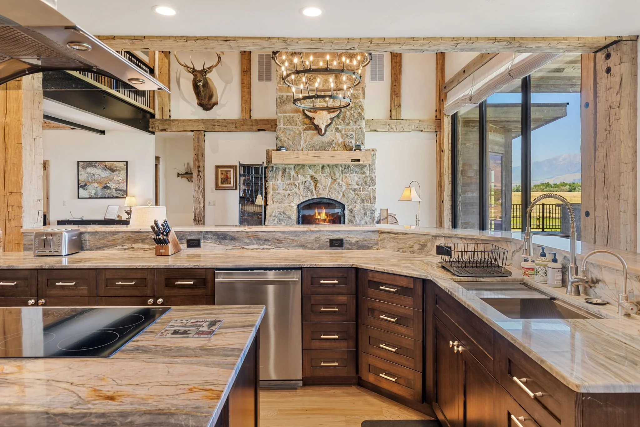 Kitchen-6.jpg