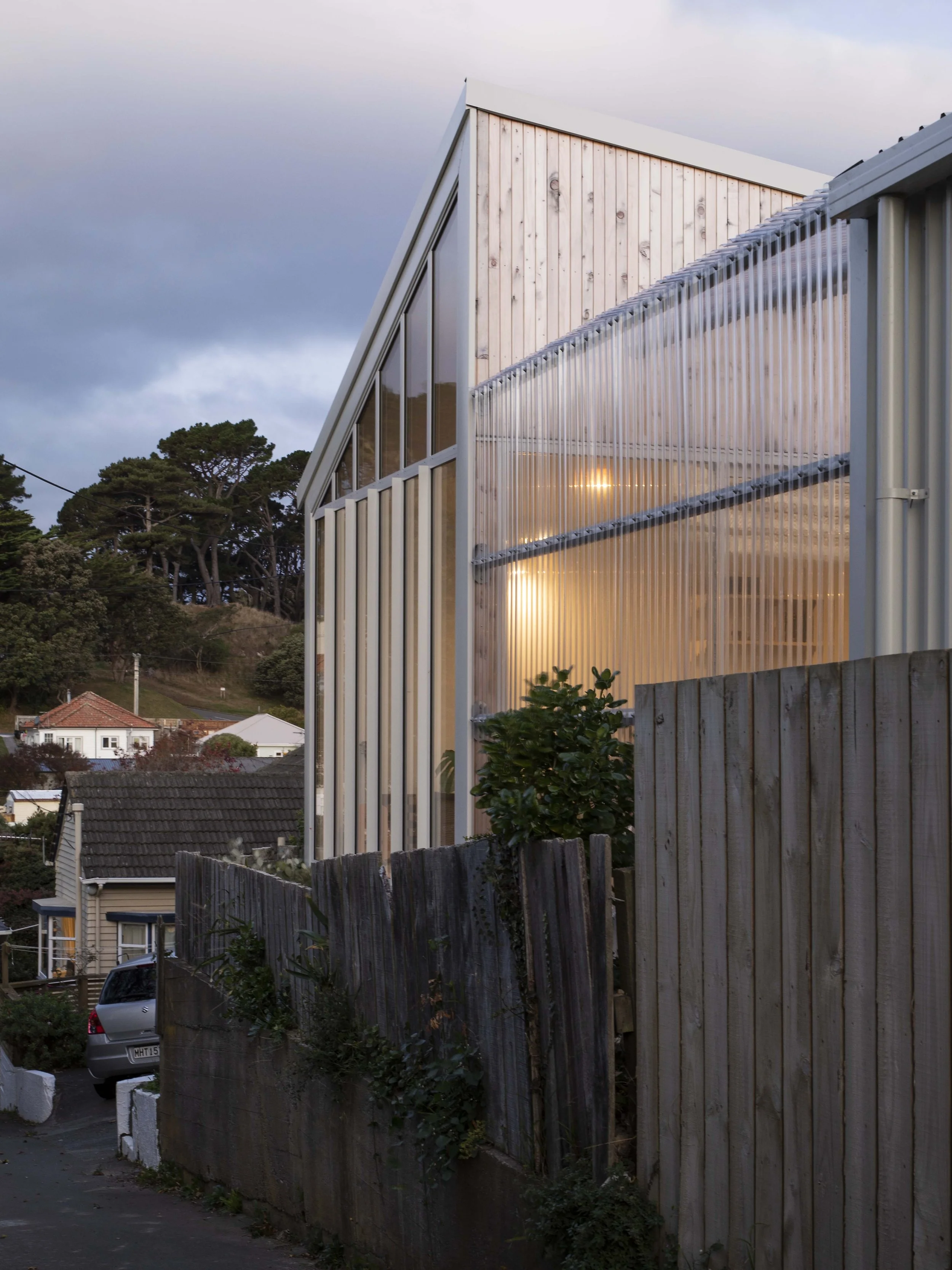 Spacecraft Architects-SUNI+MAZ-0520-2304.jpg