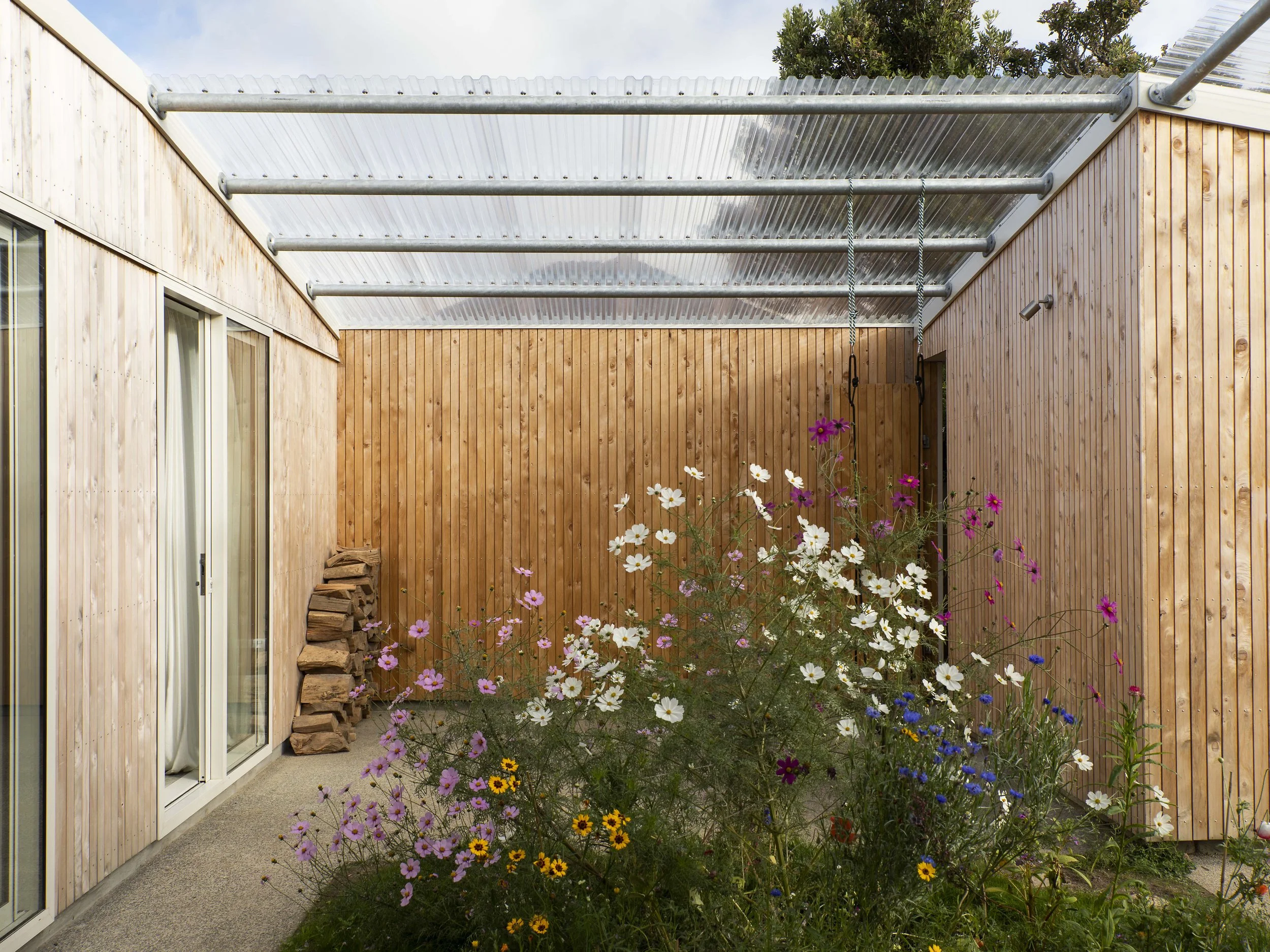 Spacecraft Architects-SUNI+MAZ-0520-1465.jpg