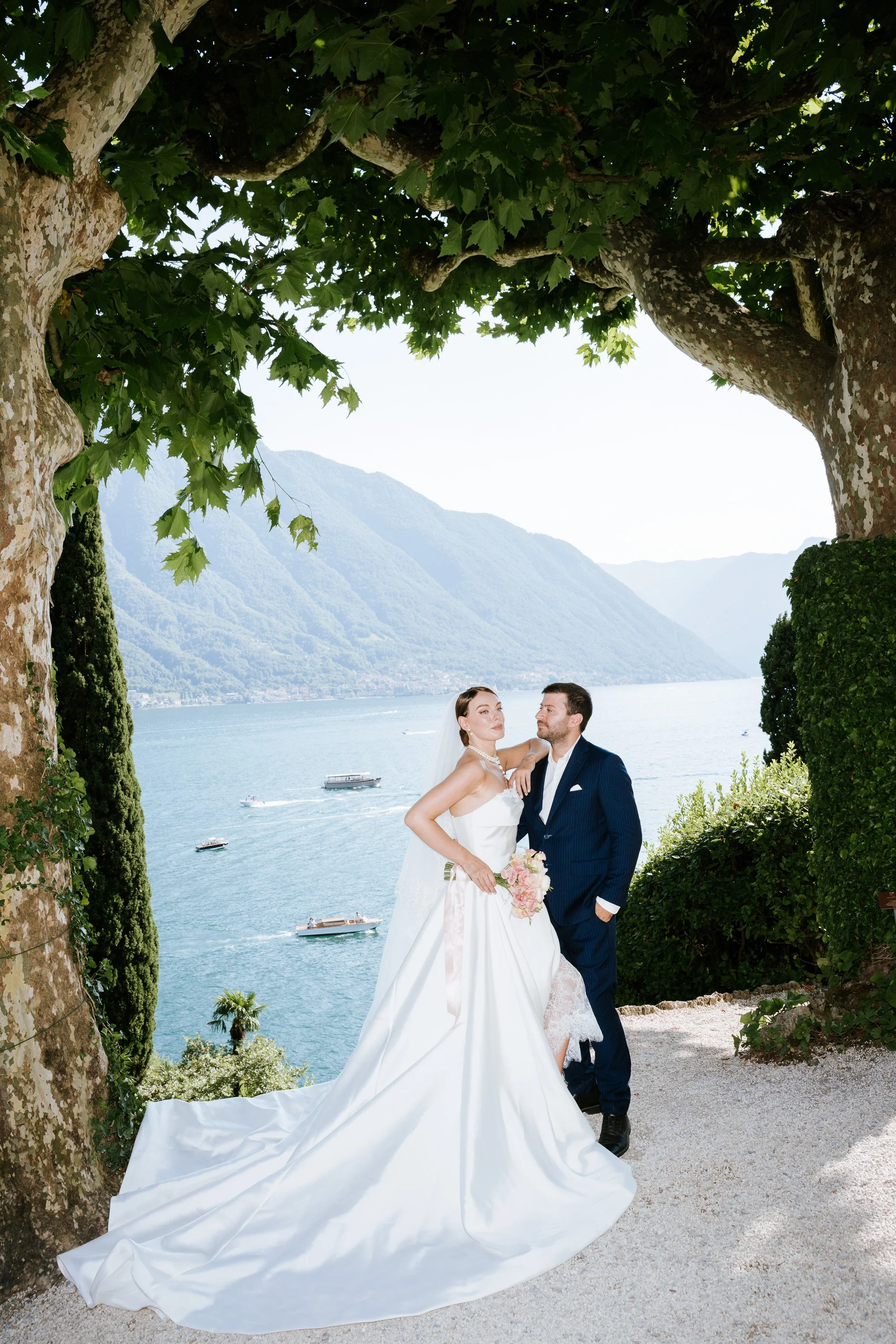 Wedding photographer villa balbianello lake como italy destination-35.jpg