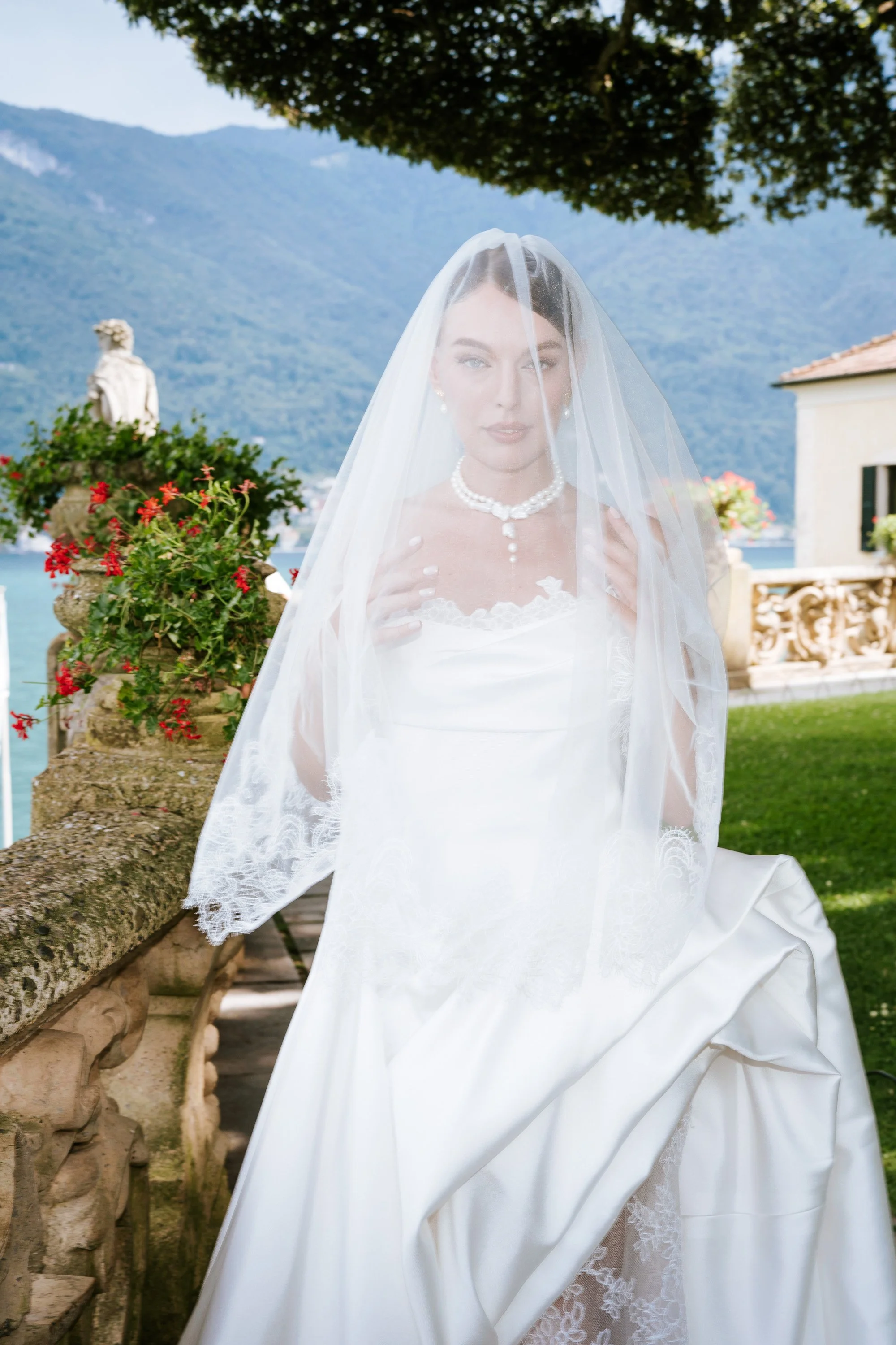 Wedding photographer villa balbianello lake como italy destination-24.jpg