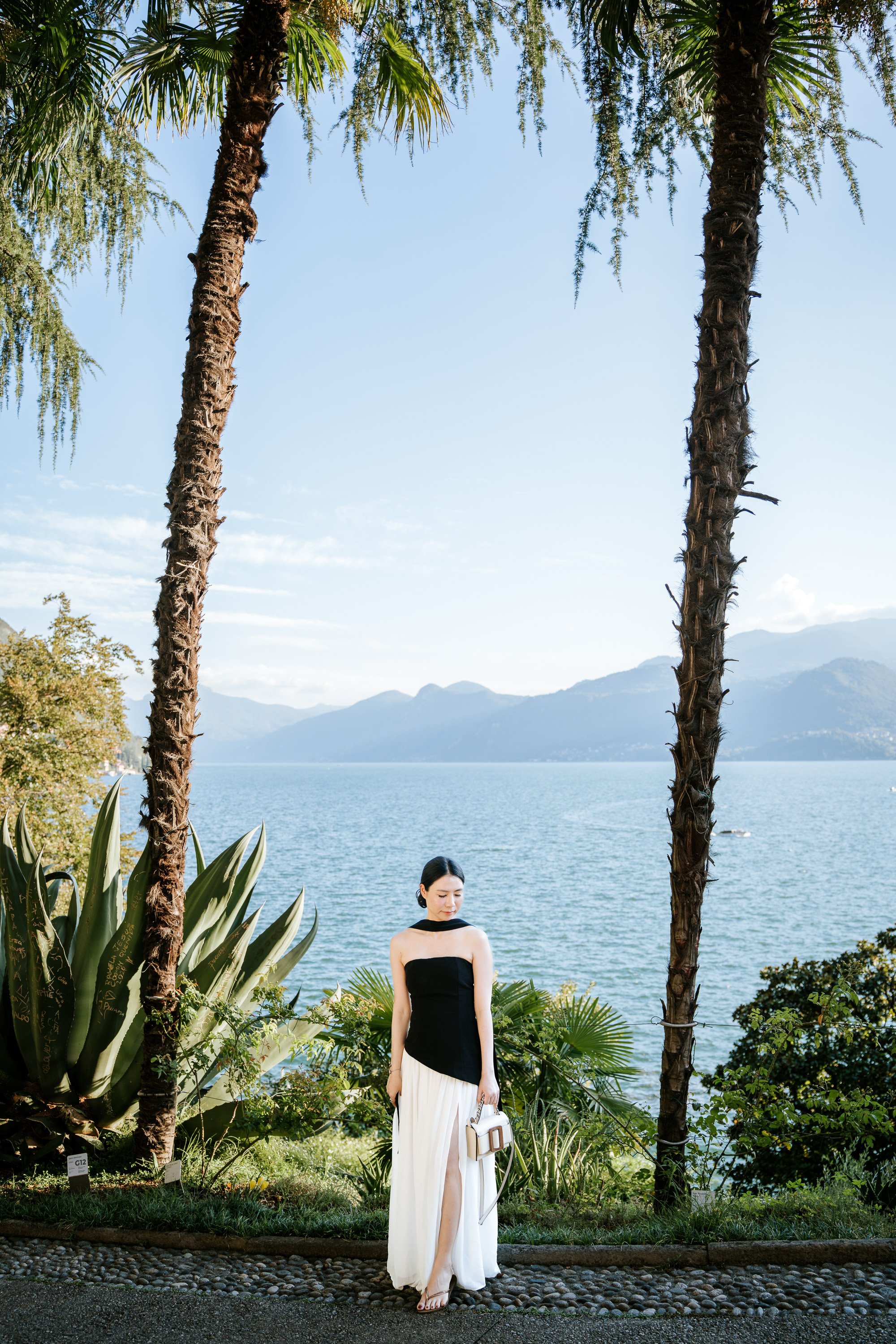 Villa Monastero Varena Lake Como riva boat thai photoshoot -7.jpg