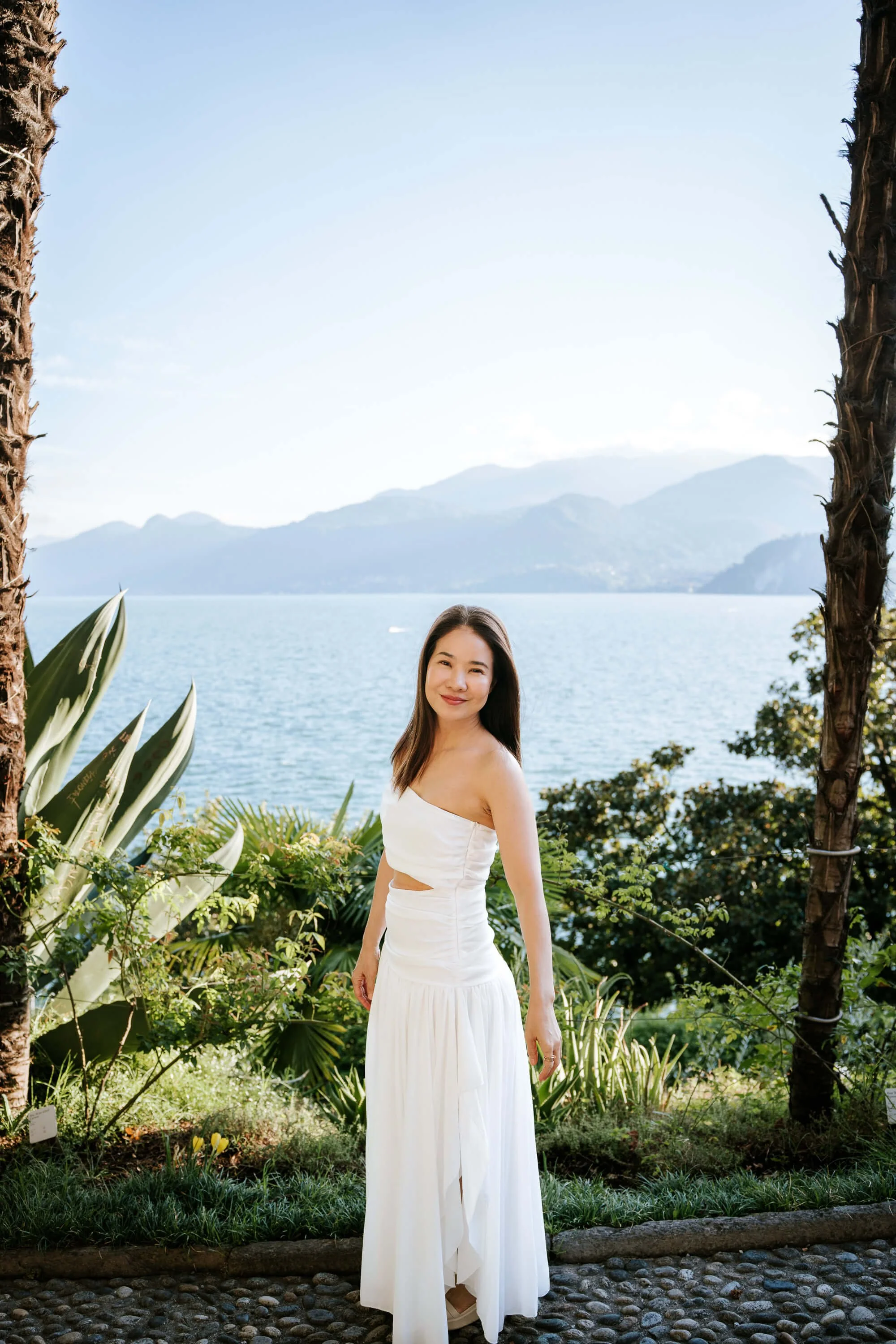 Villa Monastero Varena Lake Como riva boat thai photoshoot .jpg