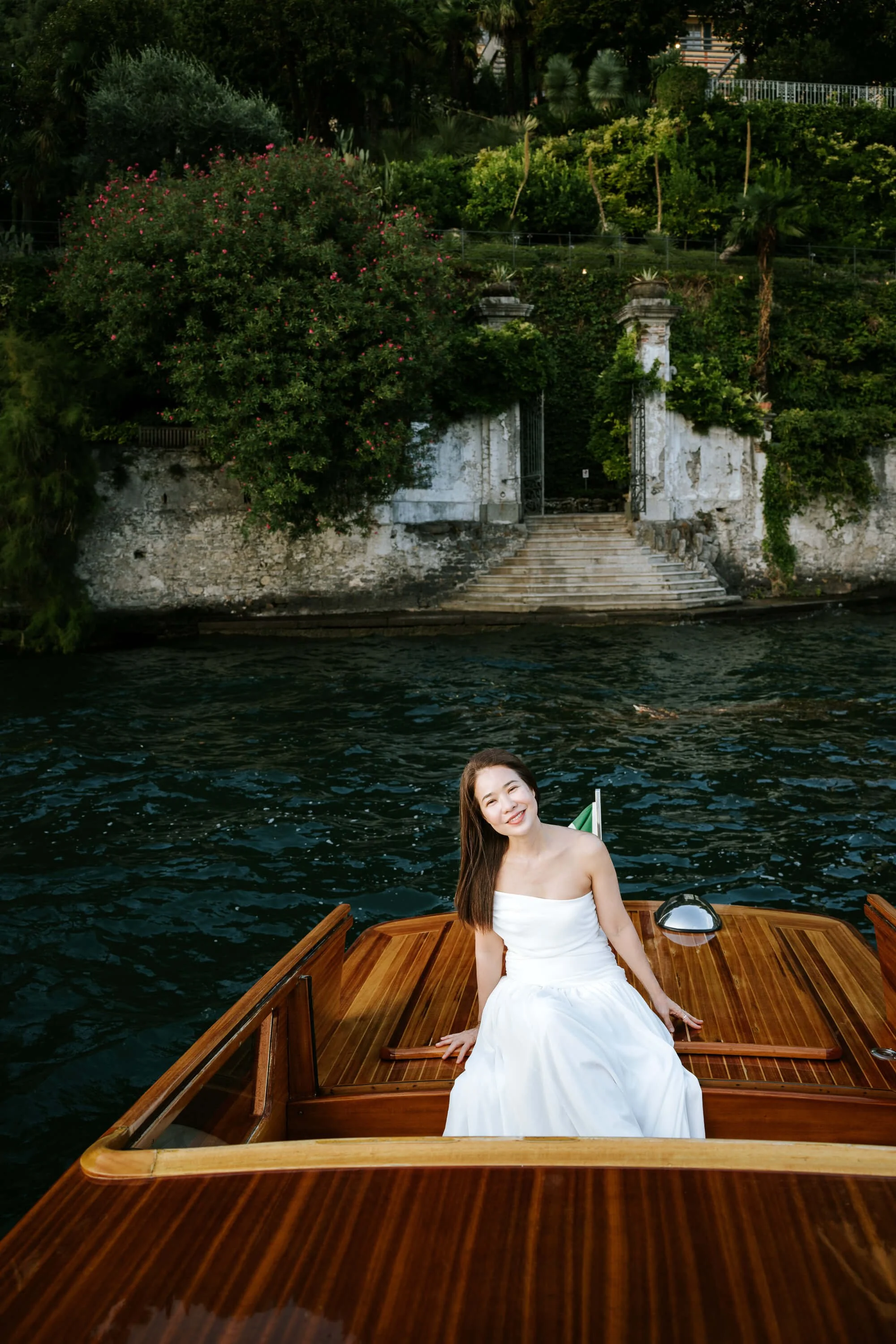 Villa Monastero Varena Lake Como riva boat thai photoshoot -255.jpg