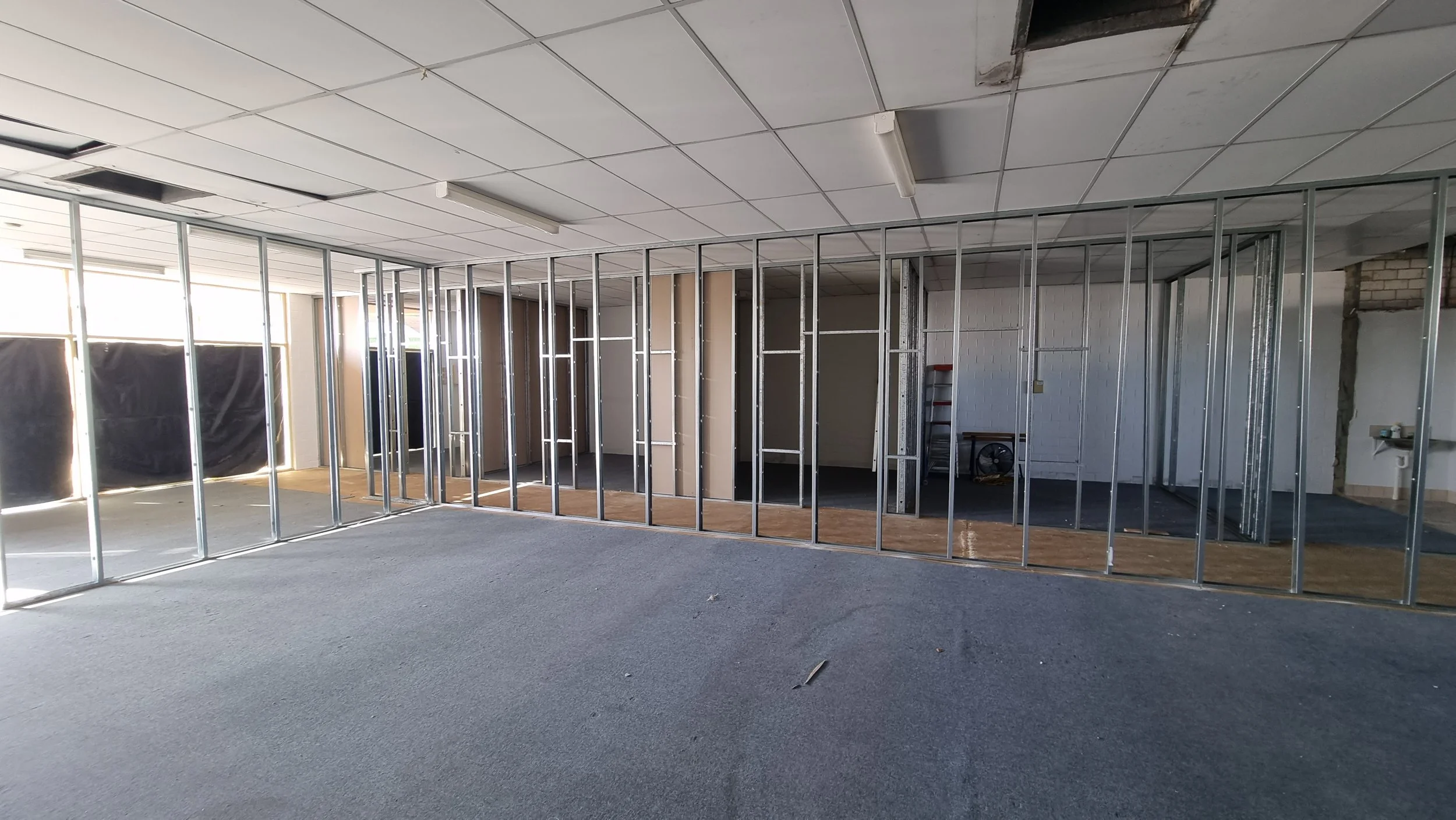 Plasterboard wall framing