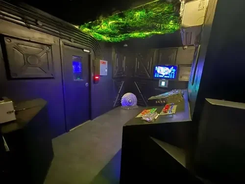 Blast doors and alien probe inside Area 51 — Escape London Shepherd’s Bush