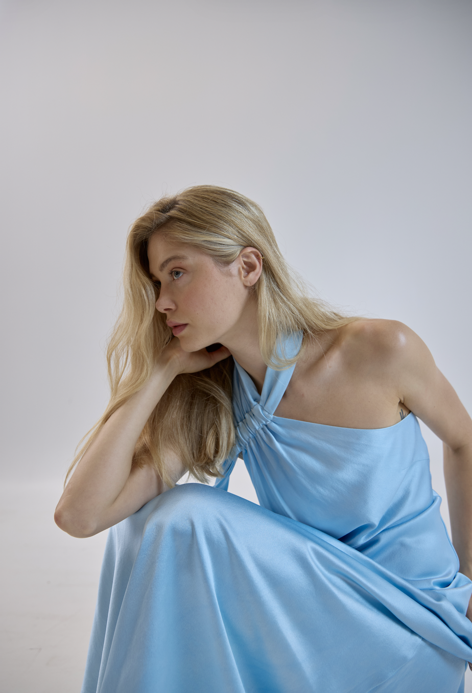 Dye Your Wedding Dress: How UK Brides Are Giving Their Gown a Second Life in 2026