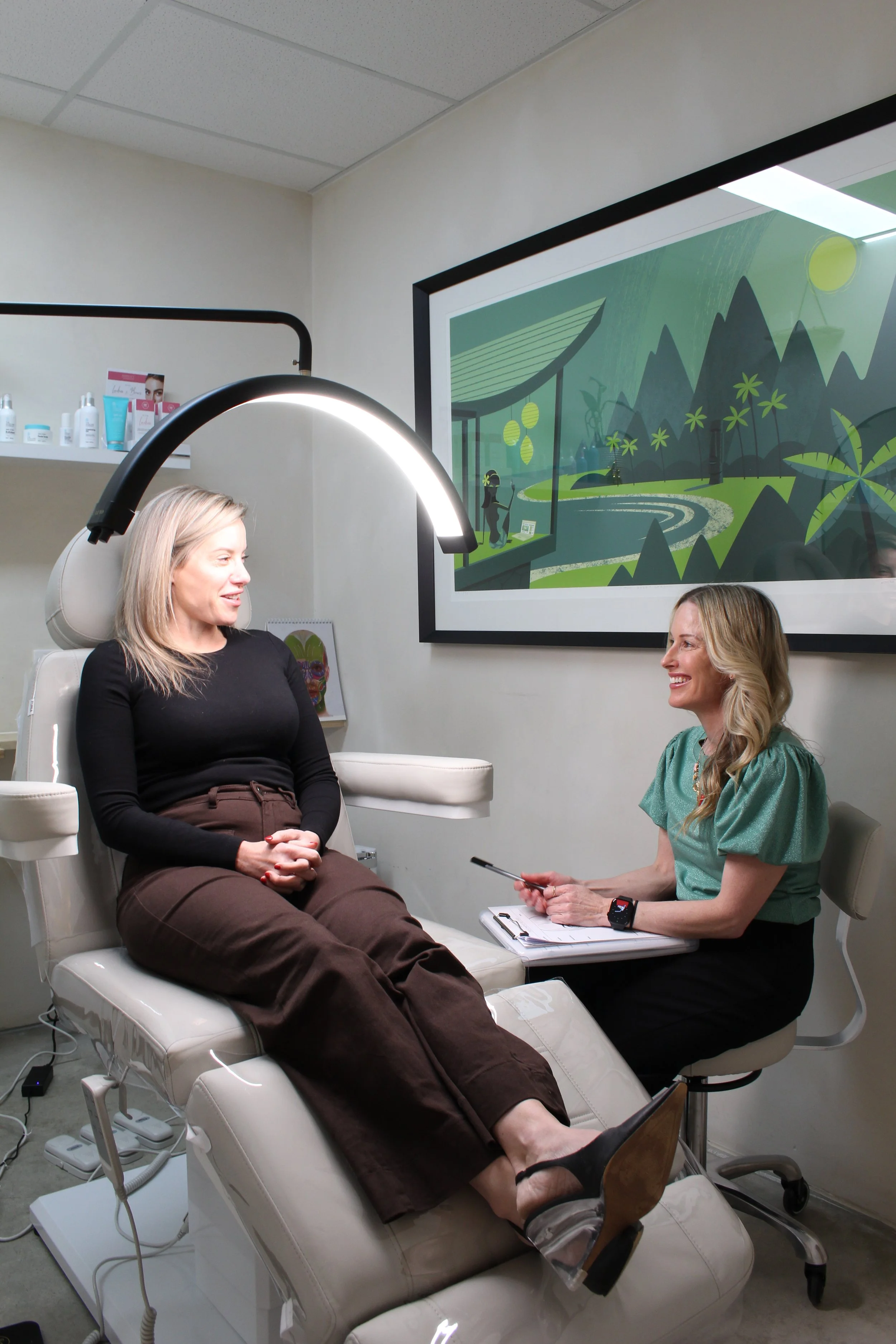Client consultation at Ren Aesthetics