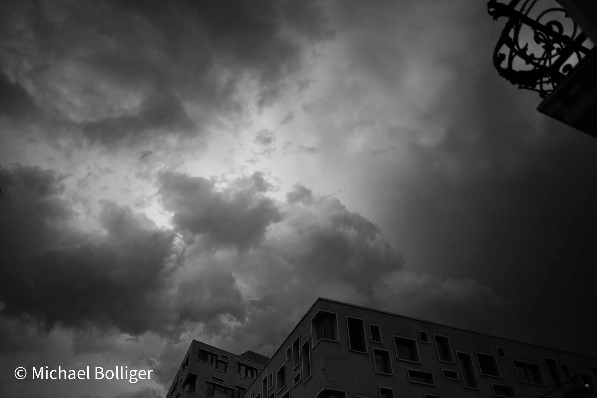 Abendhimmel in Basel Gundeldingen. 03.08.2026