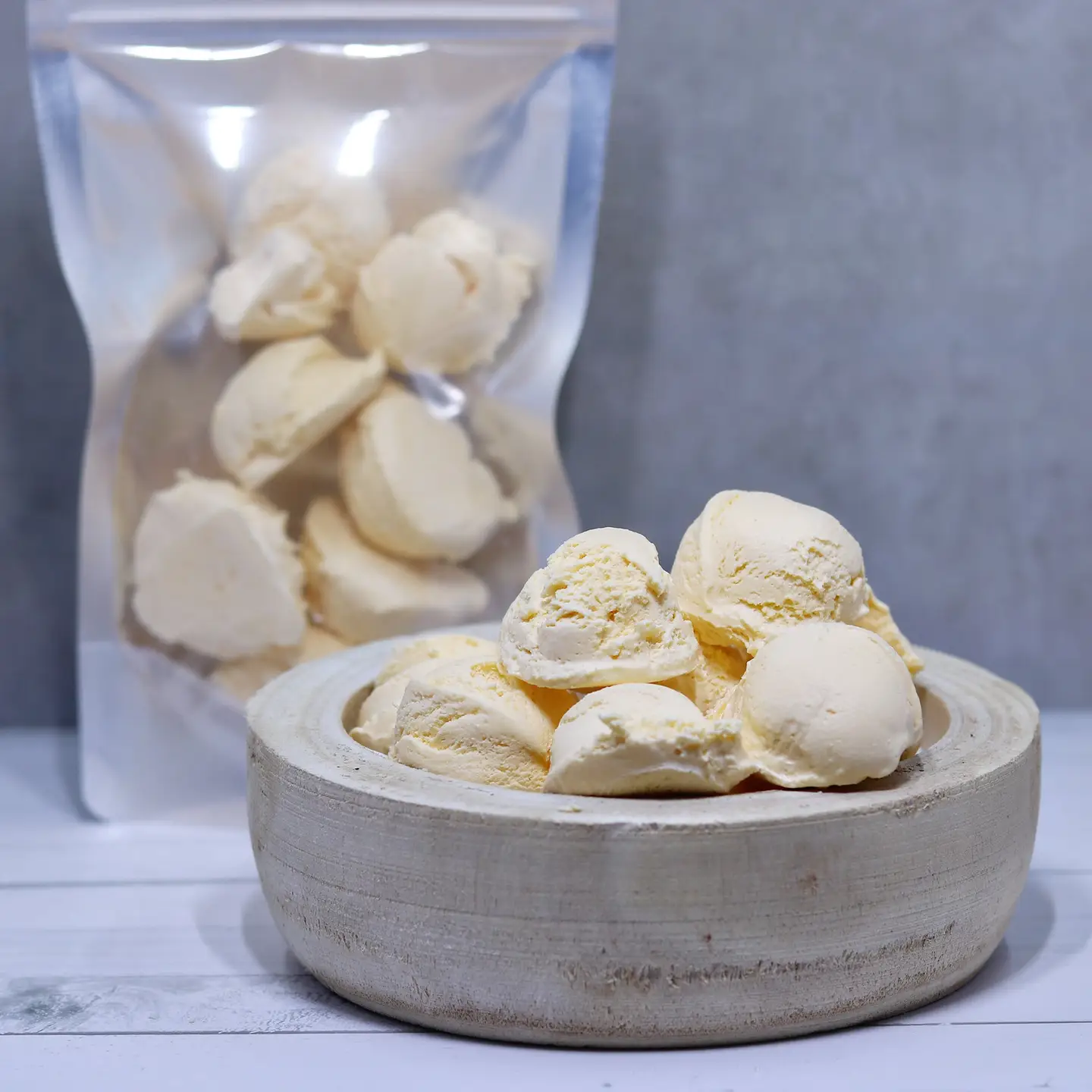 Freeze Dried Vanilla Ice Cream Bites (Copy)