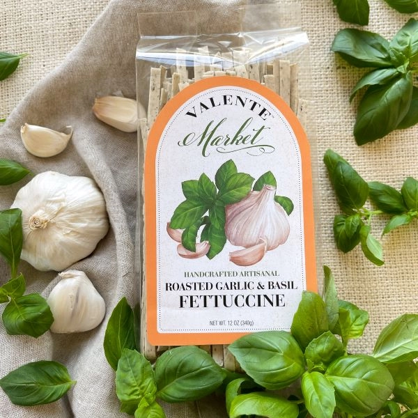 Roasted Garlic and Basil Fettuccine / Dry Specialty Pasta