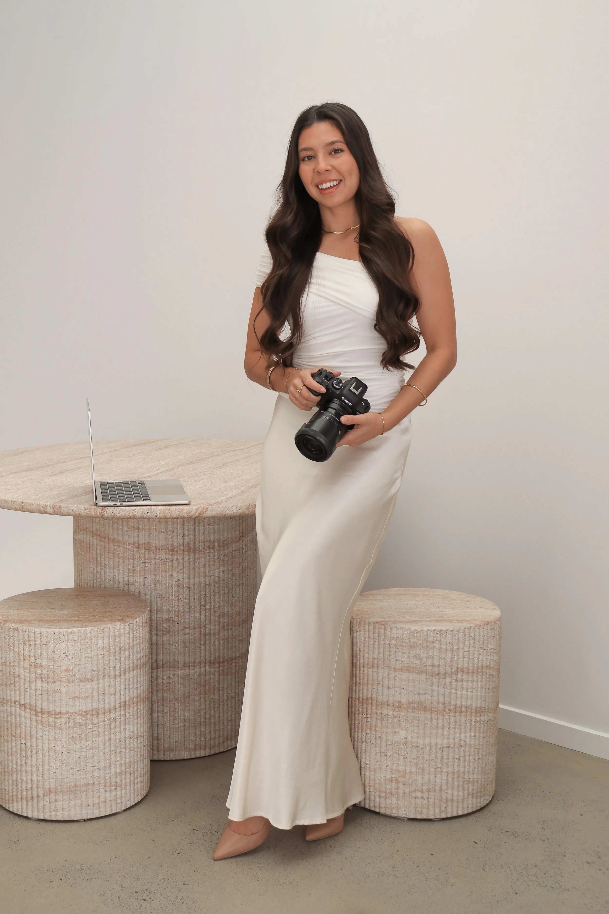 Wedding Photographer, Ashleigh Austin from Luna Mare Weddings