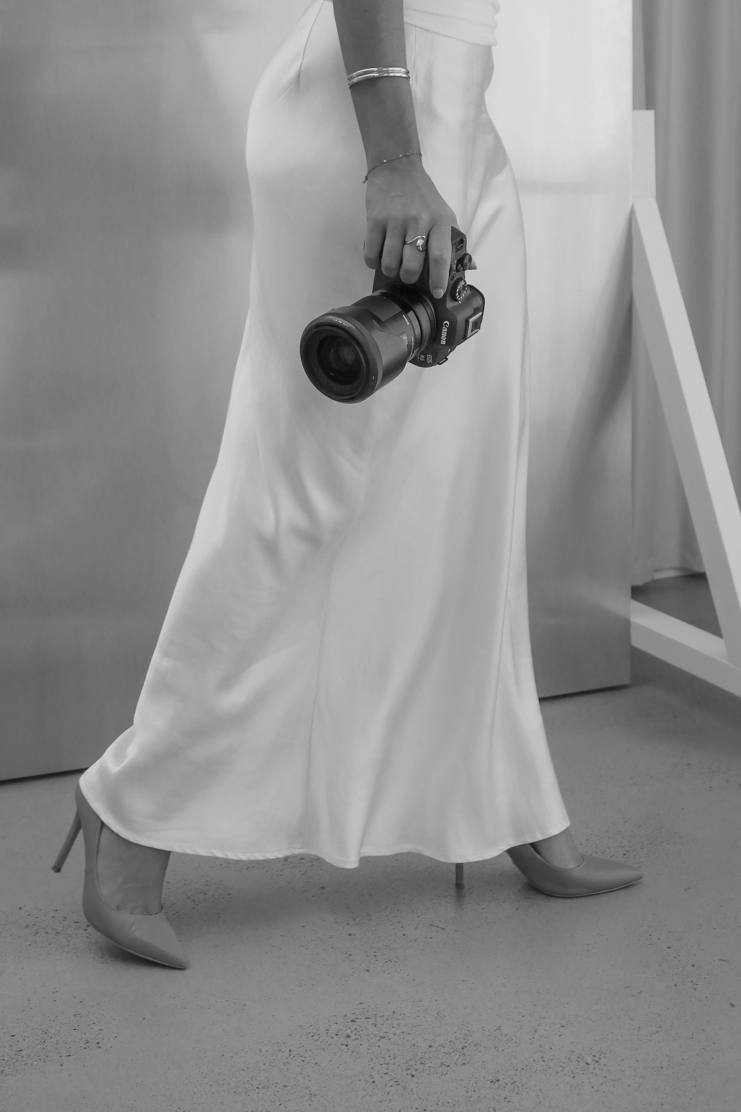 Wedding Photographer, Ashleigh Austin from Luna Mare Weddings
