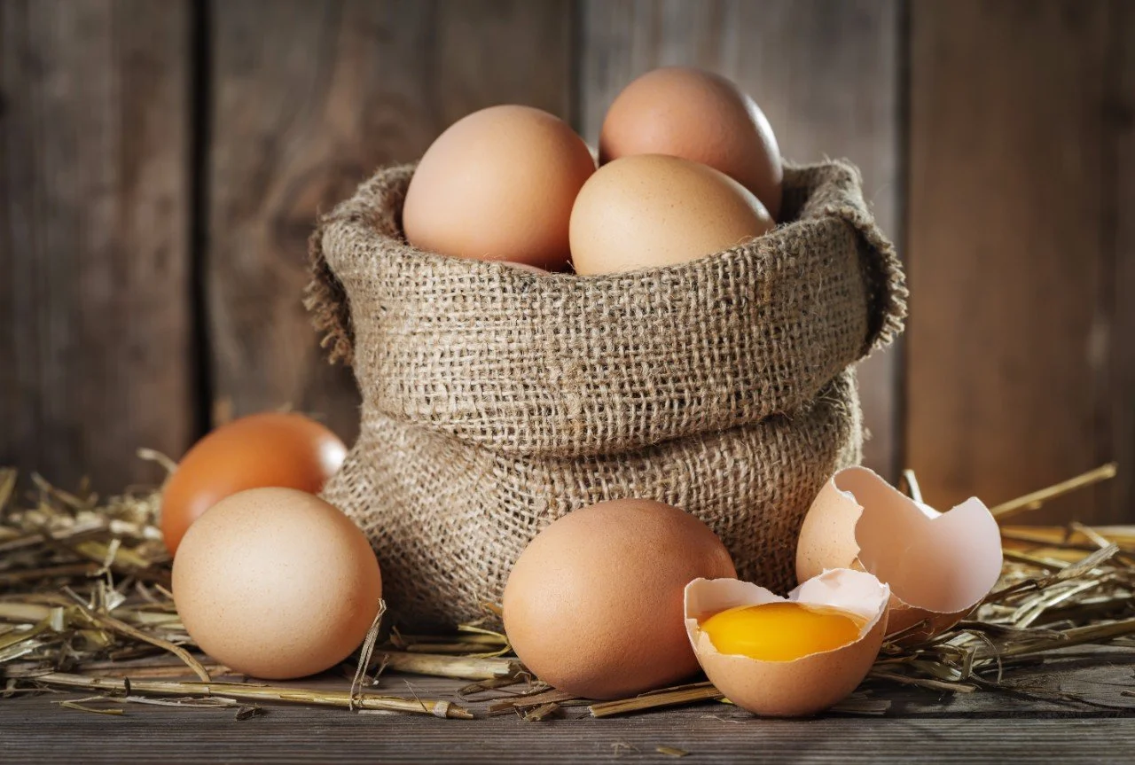 1 Dozen eggs