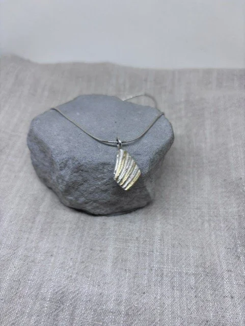 Shell Fragment Necklace