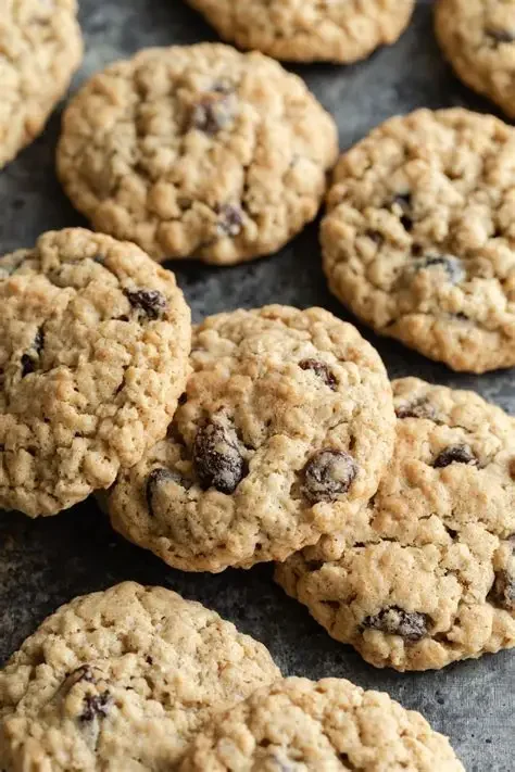Oatmeal and Raisin Cookies